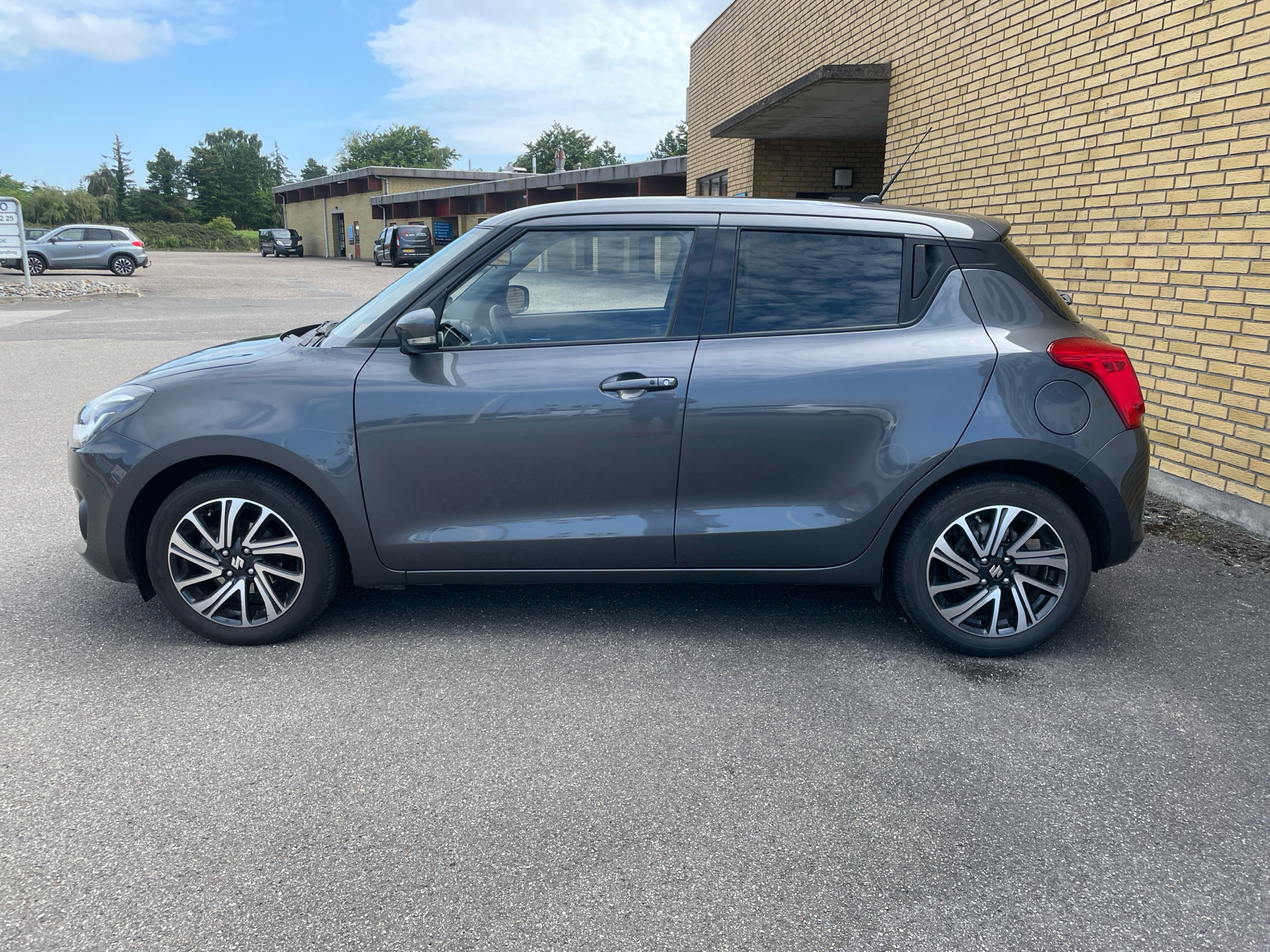 Billede af Suzuki Swift 1,2 Dualjet  Mild hybrid Exclusive AEB 83HK 5d