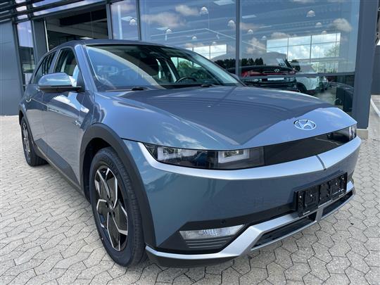 Hyundai Ioniq 5 Electric 72,6 kWh Essential 218HK 5d Aut.