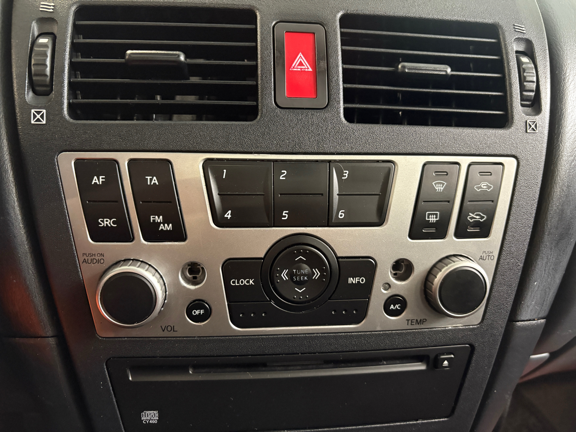 Billede af Nissan Almera 1,5 DCi Visia 82HK