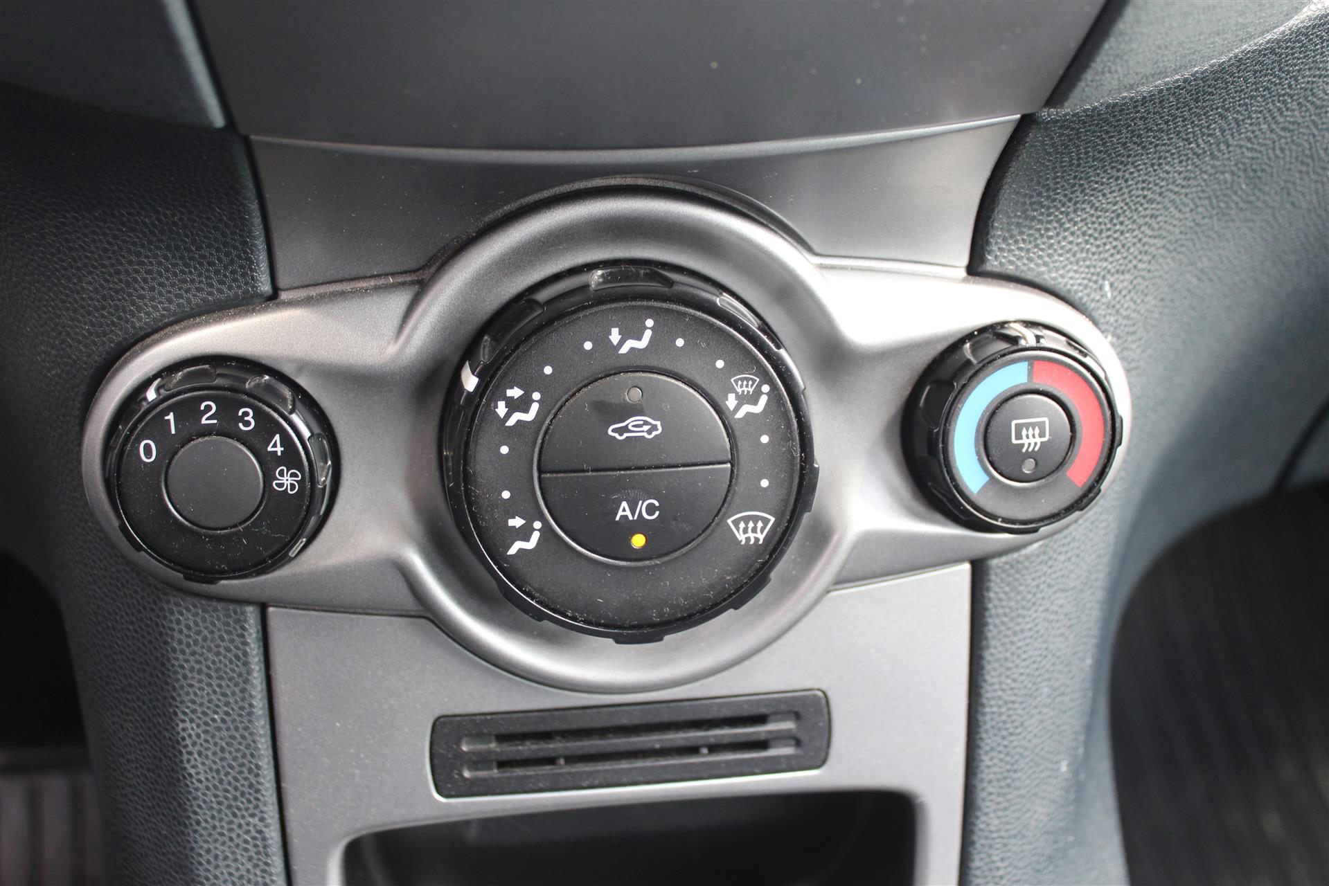 Billede af Ford Fiesta 1,25 Trend 60HK 5d