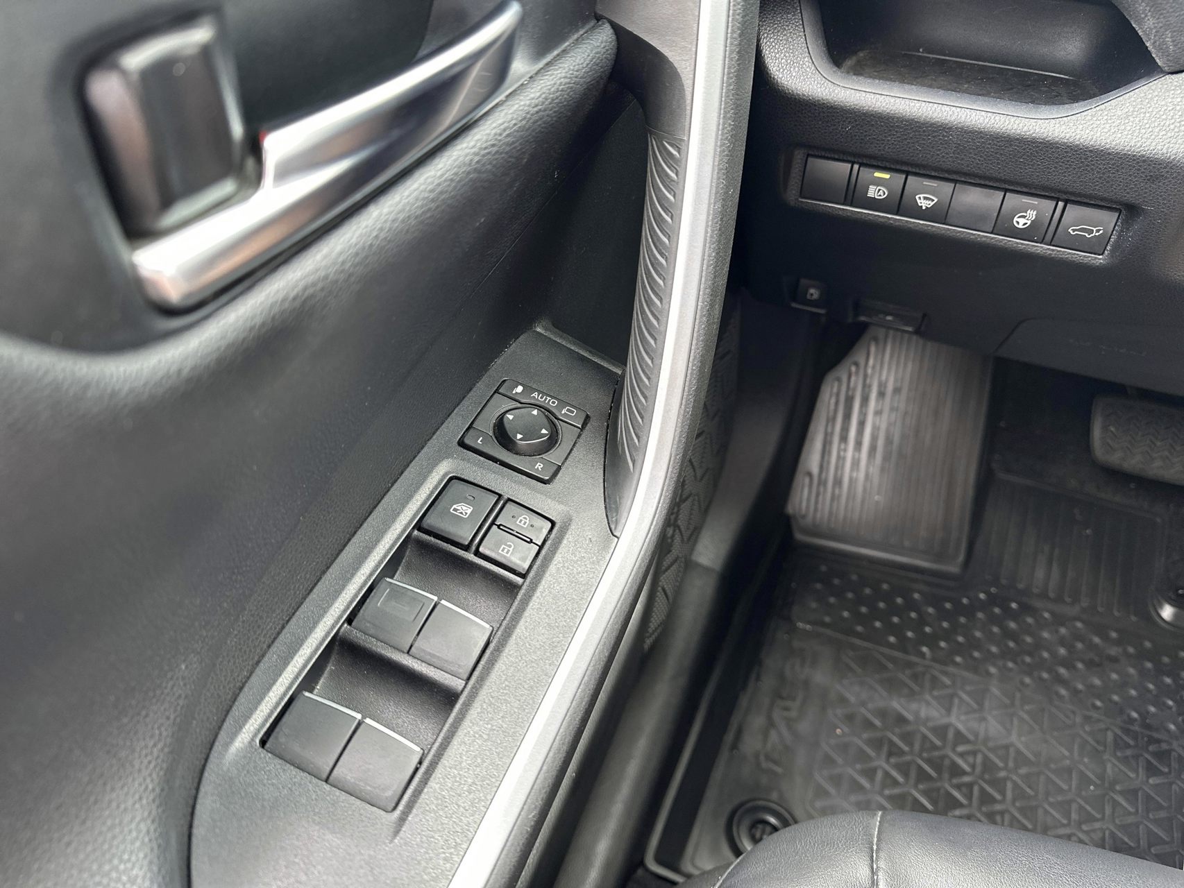 Billede af Toyota RAV4 2,5 Hybrid H3 Comfort 218HK 5d 6g Aut.