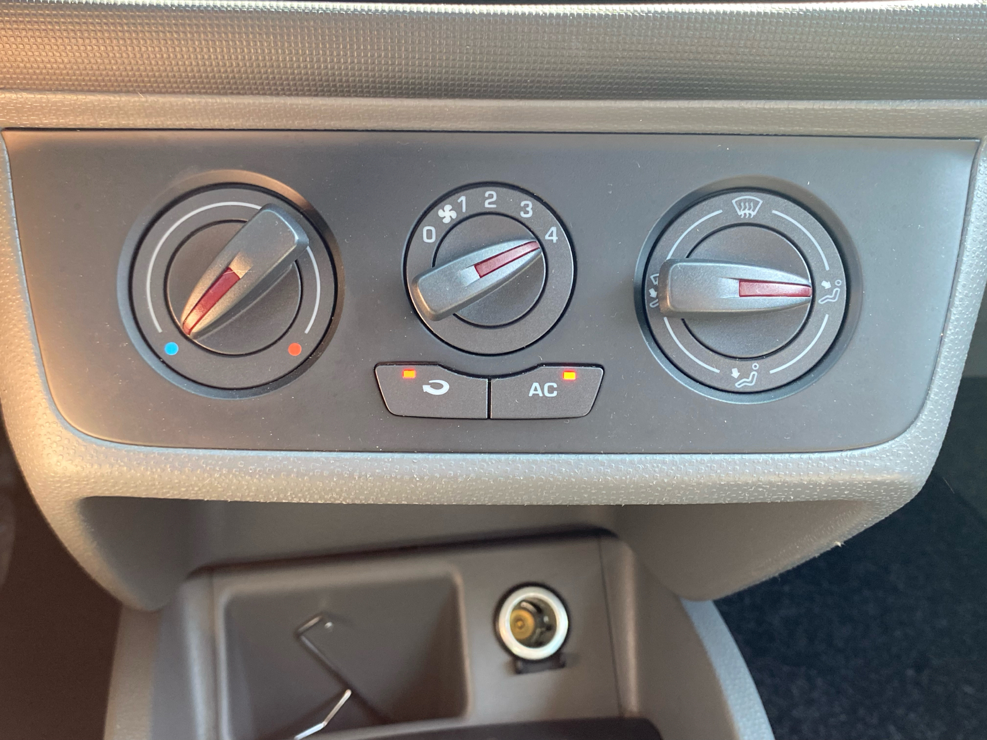 Billede af Seat Ibiza 1,4 16V Reference 85HK 5d