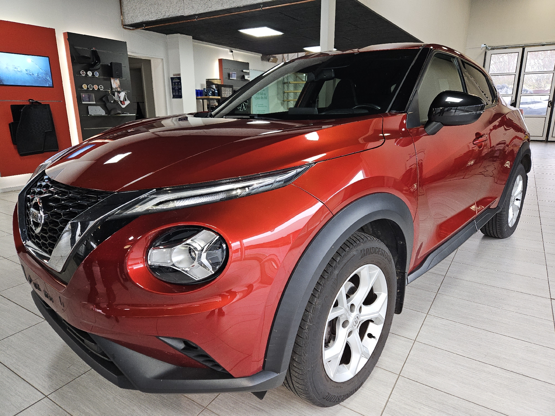 Billede af Nissan Juke 1,0 Dig-T N-Connecta 117HK 5d 6g