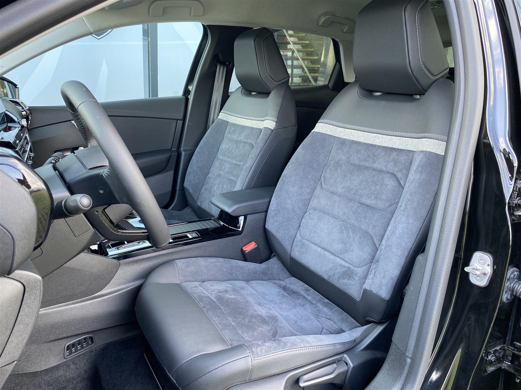 Billede af Citroën e-C4 EL Shine 136HK 5d Aut.
