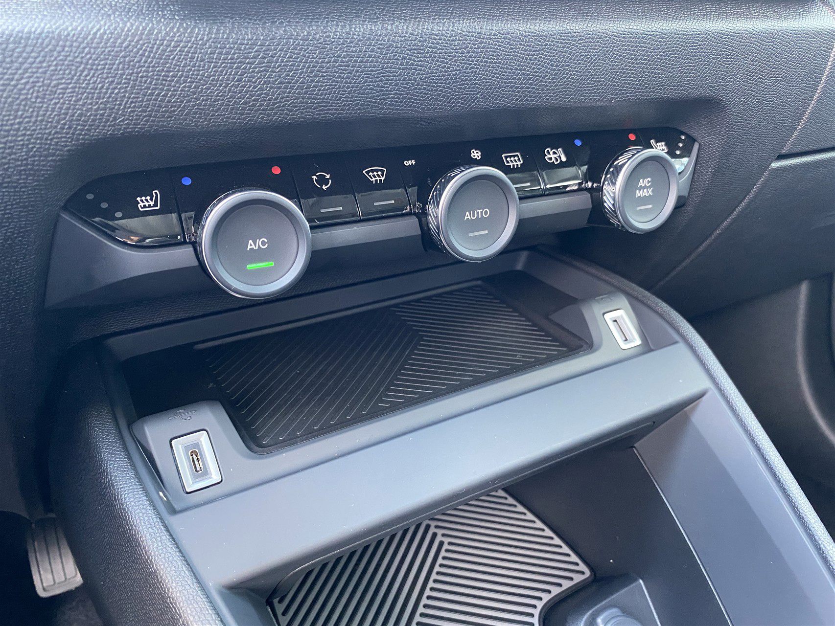 Billede af Citroën e-C4 EL Shine 136HK 5d Aut.
