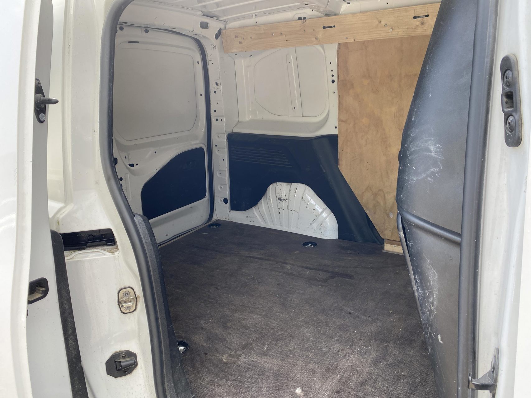 Billede af Toyota Proace City Medium 1,5 D Comfort Smart Active Vision Dobbelt Bagdør 102HK Van