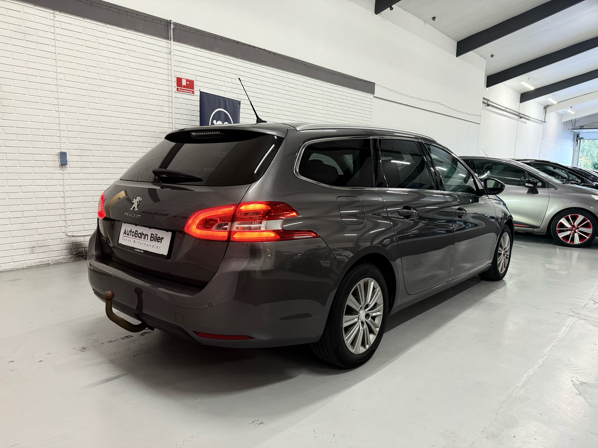 Billede af Peugeot 308 SW 1,6 BlueHDi Allure+ 120HK Stc 6g