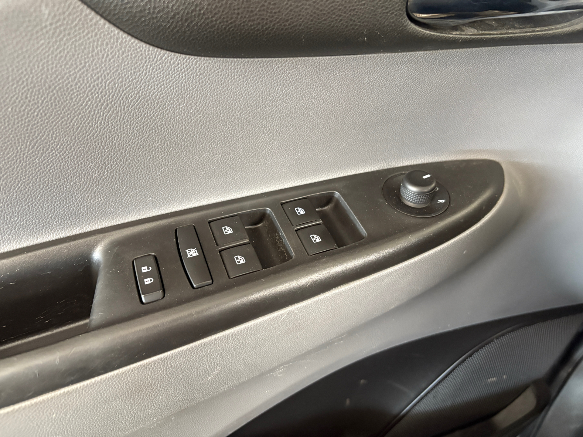 Billede af Opel Karl 1,0 Innovation 75HK 5d
