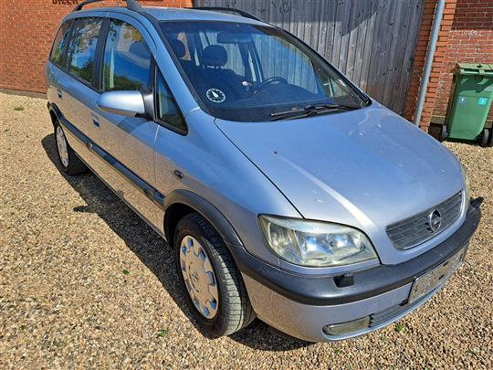 Opel Zafira 2,2 16V Elegance 147HK