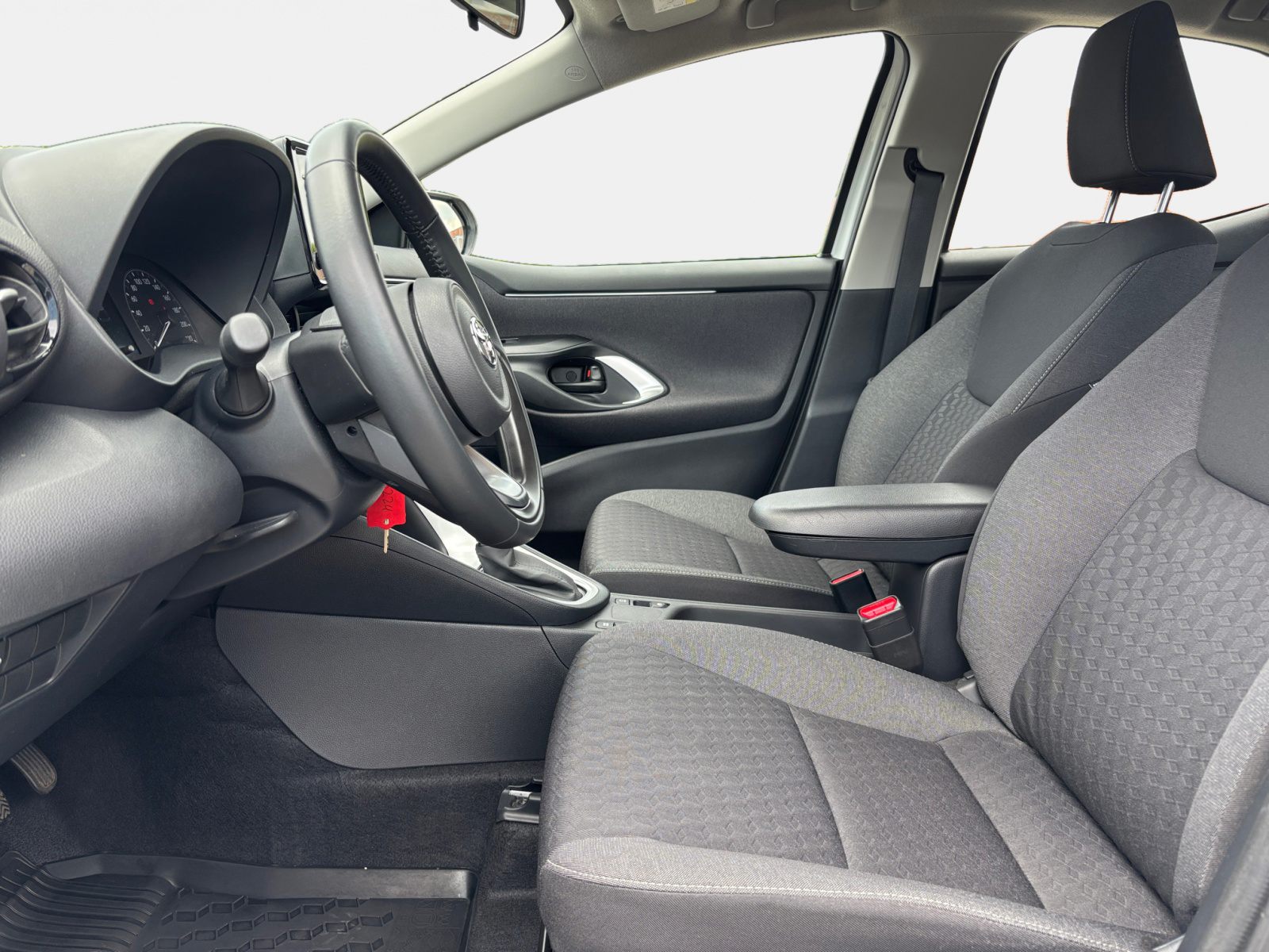 Billede af Toyota Yaris 1,5 Hybrid Essential 116HK 5d Trinl. Gear