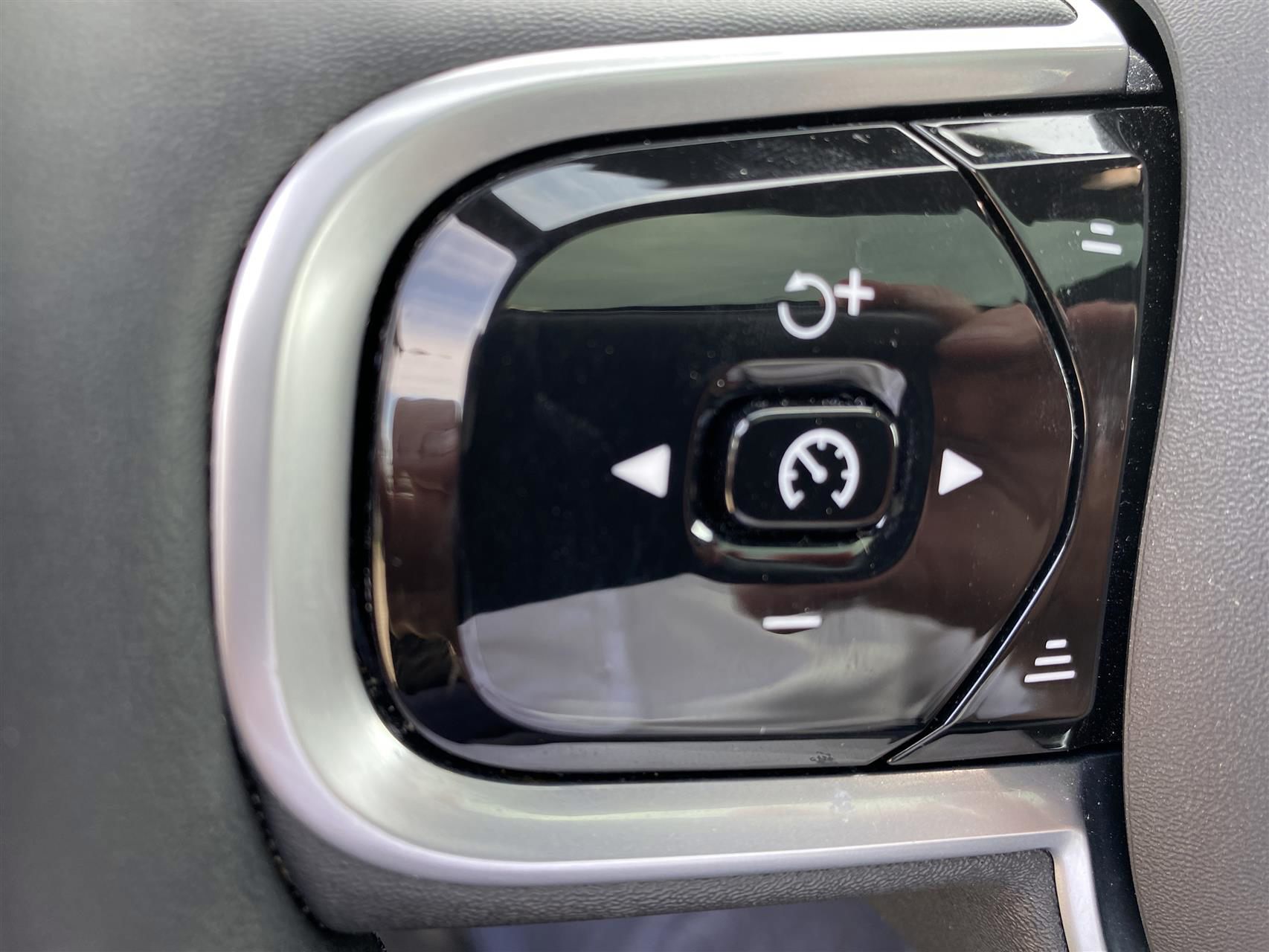 Billede af Volvo V90 2,0 T8 Recharge  Plugin-hybrid R-design AWD 455HK Stc 8g Aut.