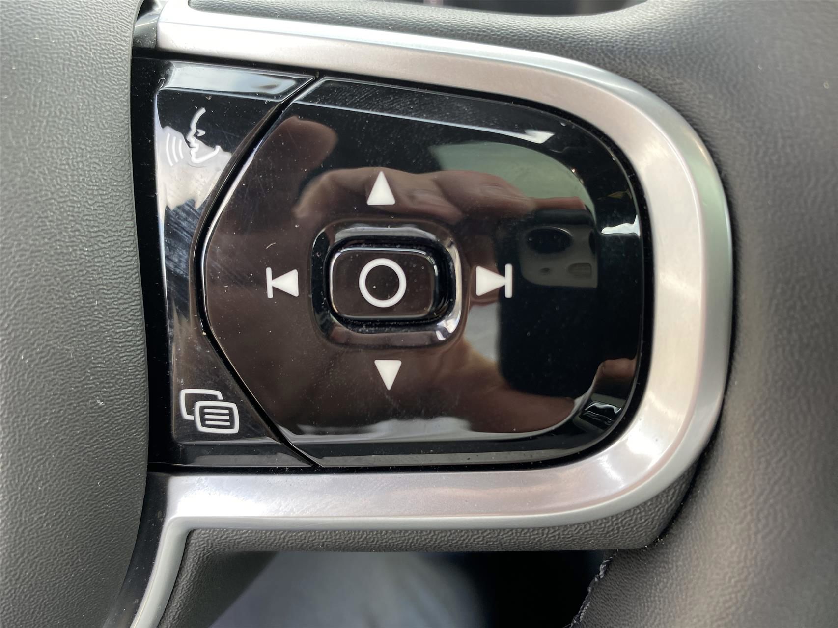 Billede af Volvo V90 2,0 T8 Recharge  Plugin-hybrid R-design AWD 455HK Stc 8g Aut.