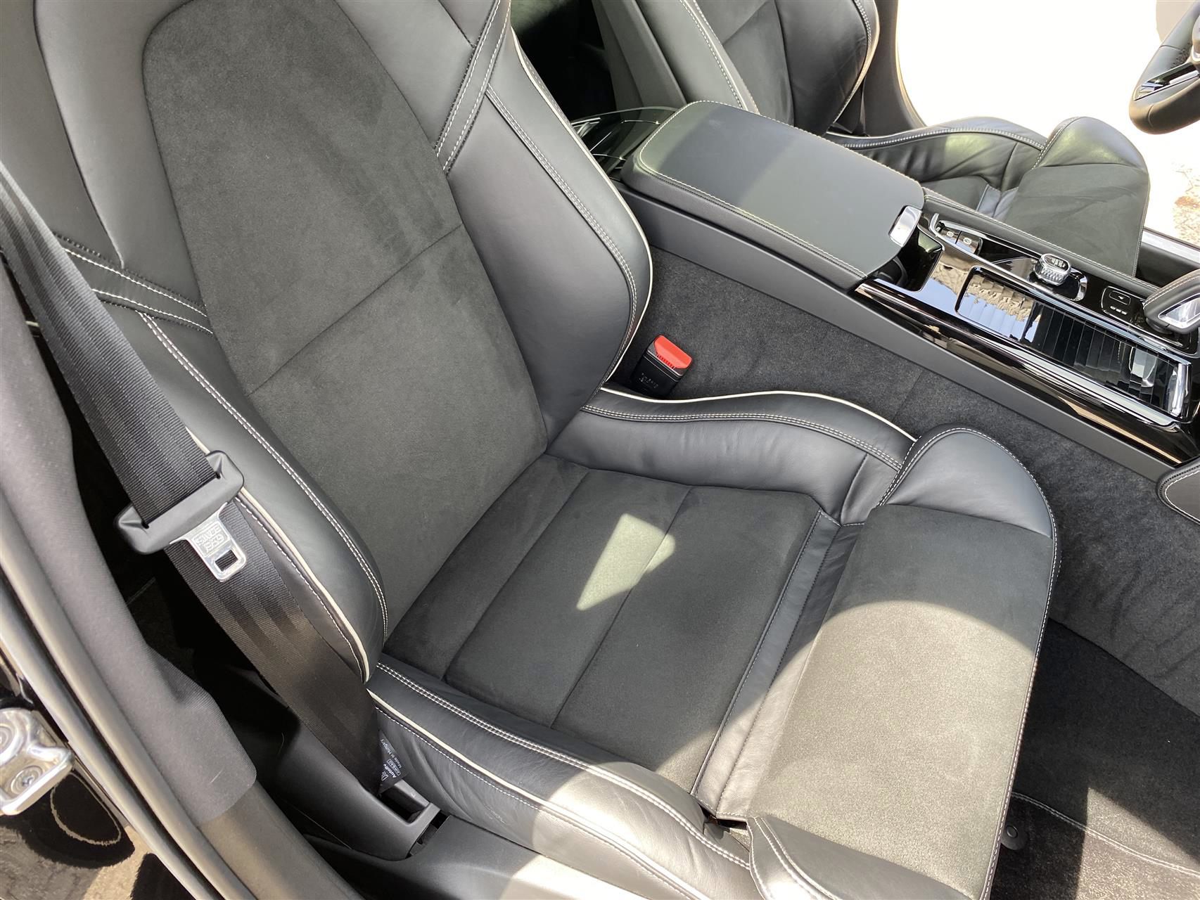 Billede af Volvo V90 2,0 T8 Recharge  Plugin-hybrid R-design AWD 455HK Stc 8g Aut.
