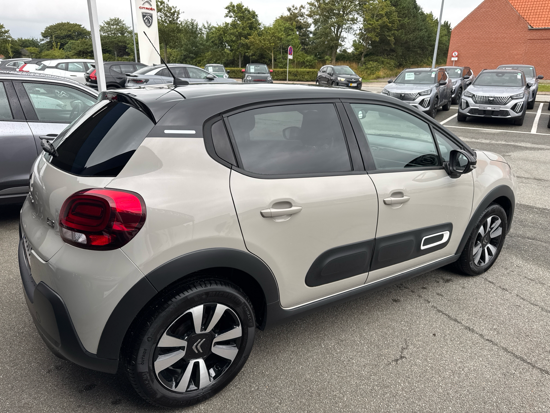 Billede af Citroën C3 1,2 PureTech Shine 83HK 5d