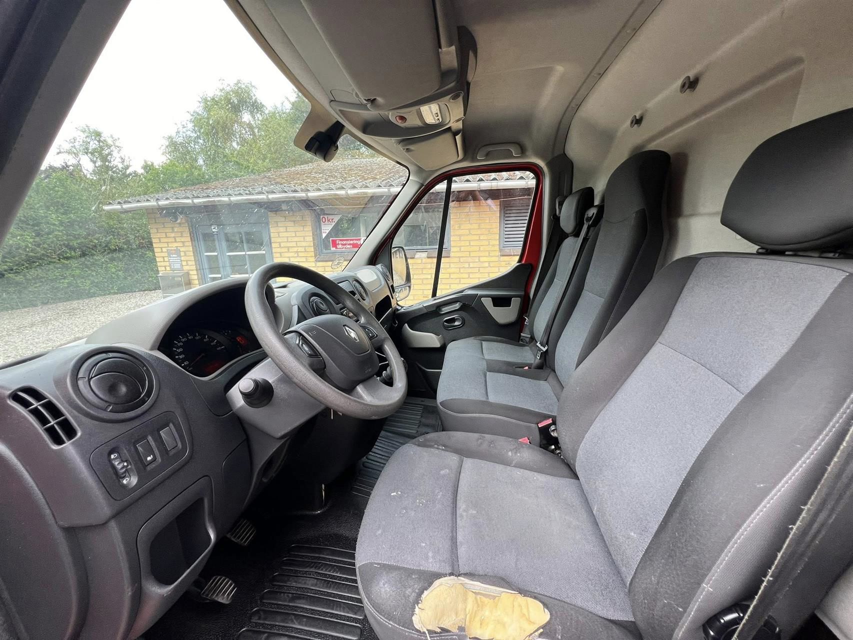 Billede af Renault Master T28 L1H1 2,3 DCI 110HK Van 6g