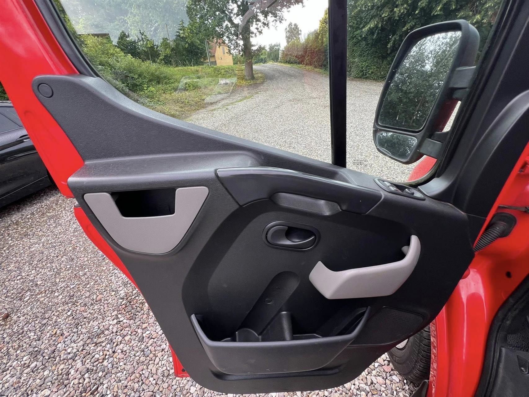 Billede af Renault Master T28 L1H1 2,3 DCI 110HK Van 6g