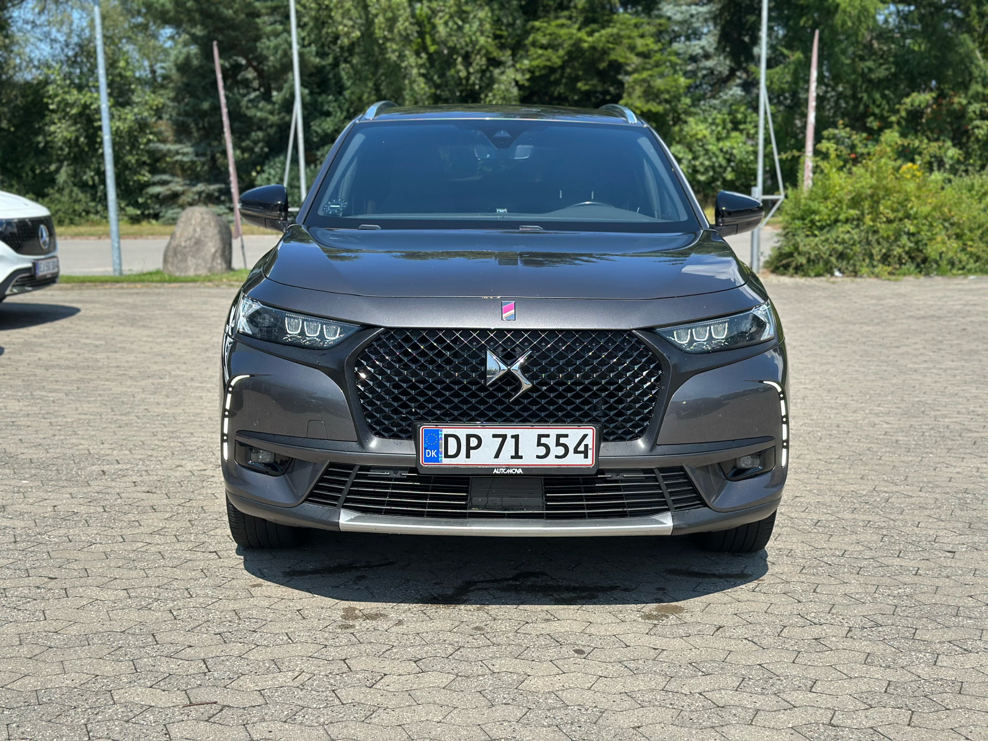 Billede af DS DS7 Crossback 2,0 Blue HDi Performance Line EAT8 180HK 5d 8g Aut.
