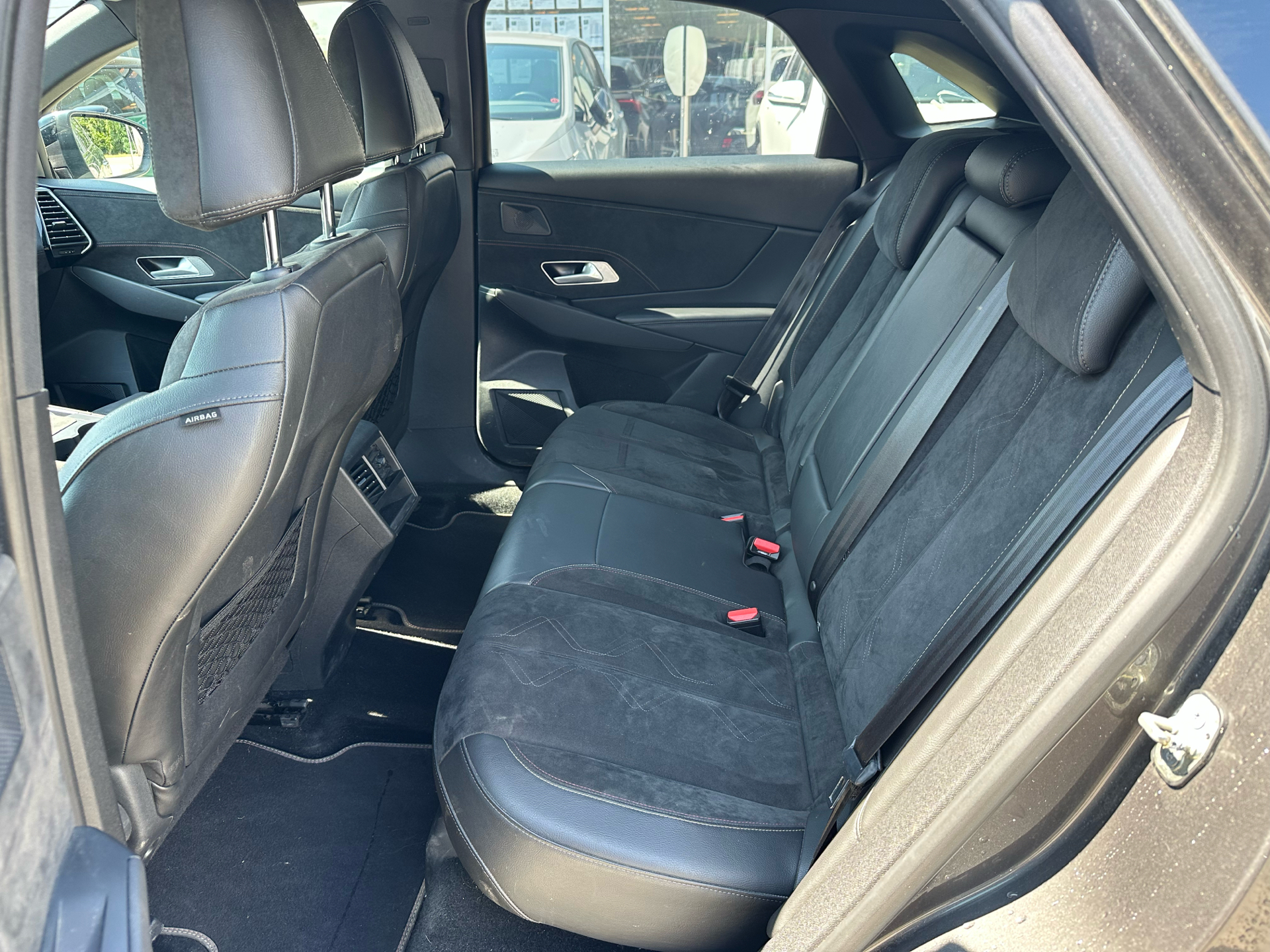 Billede af DS DS7 Crossback 2,0 Blue HDi Performance Line EAT8 180HK 5d 8g Aut.