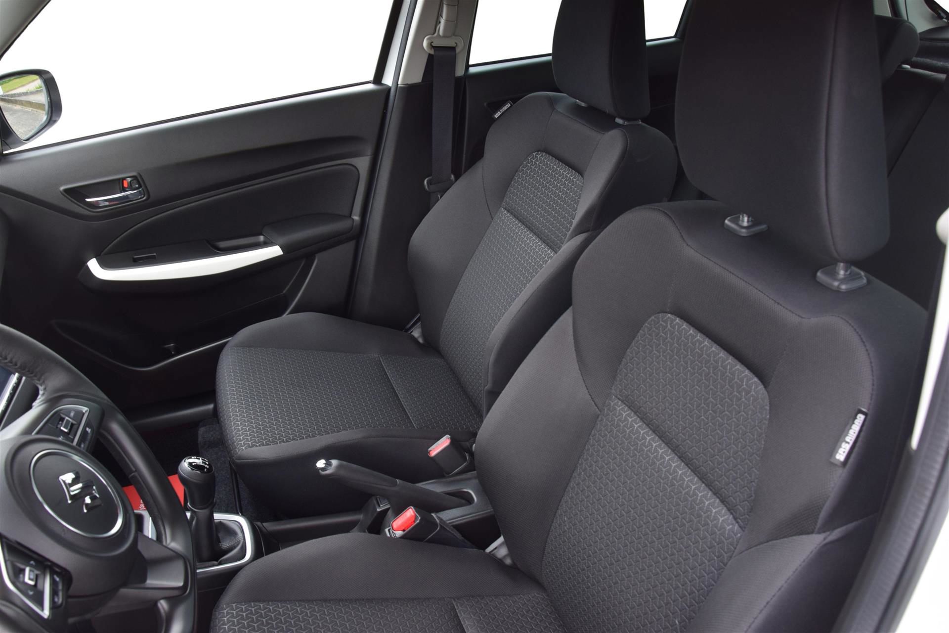 Billede af Suzuki Swift 1,2 Dualjet  Mild hybrid Plus 83HK 5d