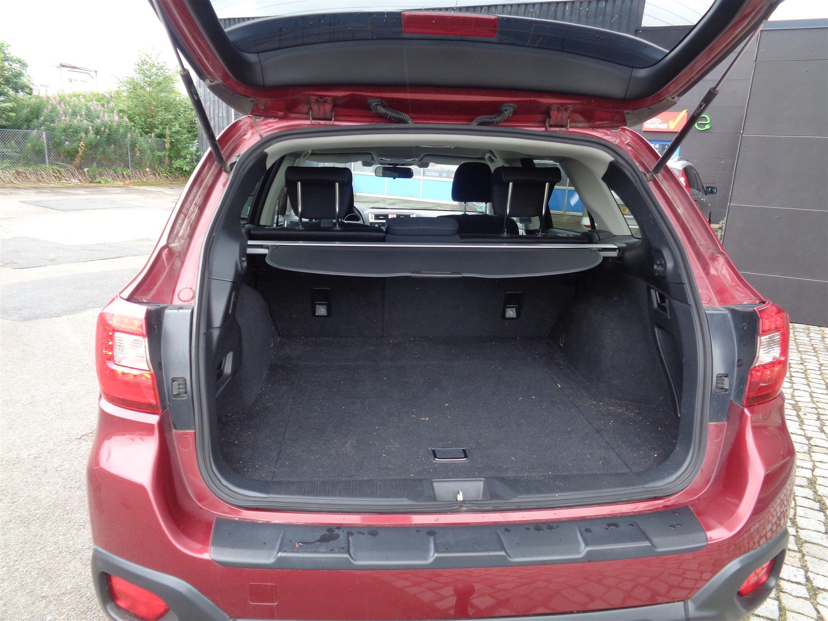 Billede af Subaru Outback 2,5 i Base AWD CVT 175HK Stc 6g Aut.