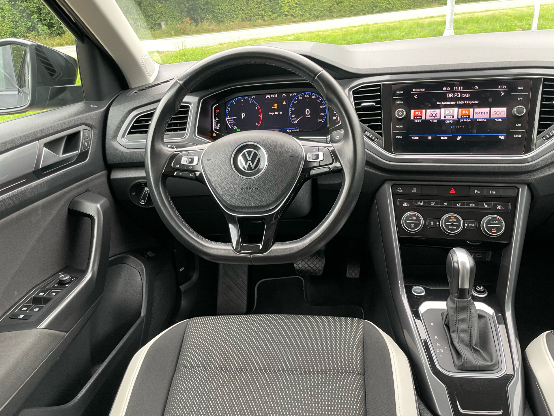 Billede af VW T-Roc 1,5 TSI ACT Sport Team DSG 150HK 5d 7g Aut.