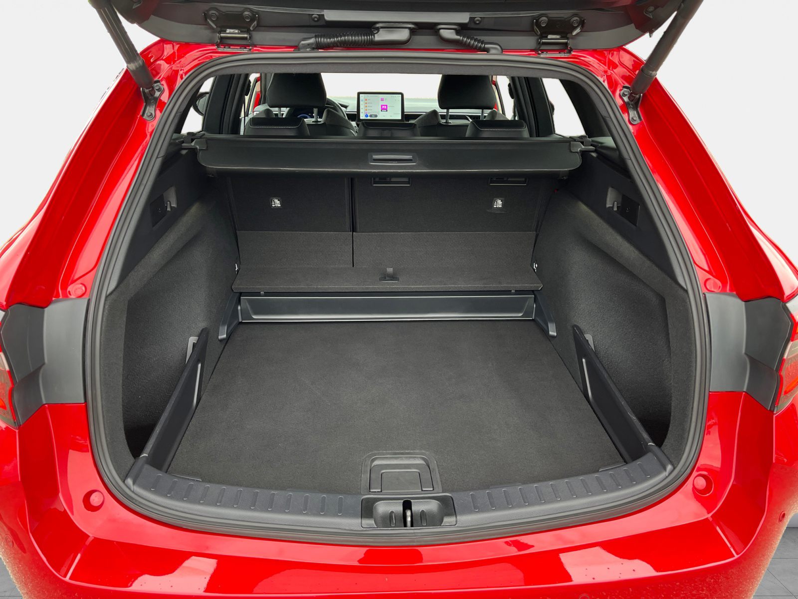 Billede af Toyota Corolla Touring Sports 1,8 Hybrid Style E-CVT 140HK Stc Trinl. Gear