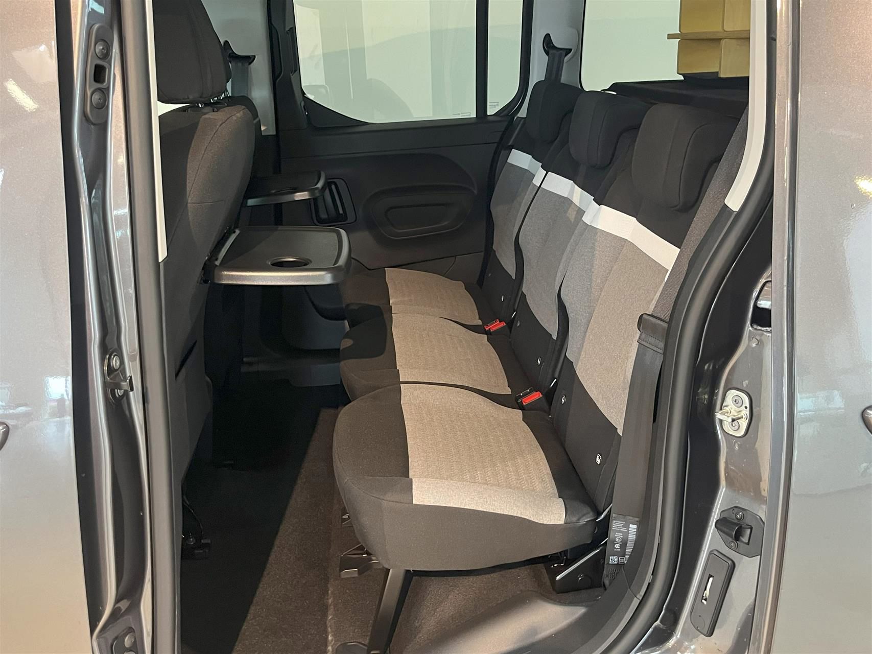Billede af Citroën e-Berlingo EL Shine 136HK Aut.