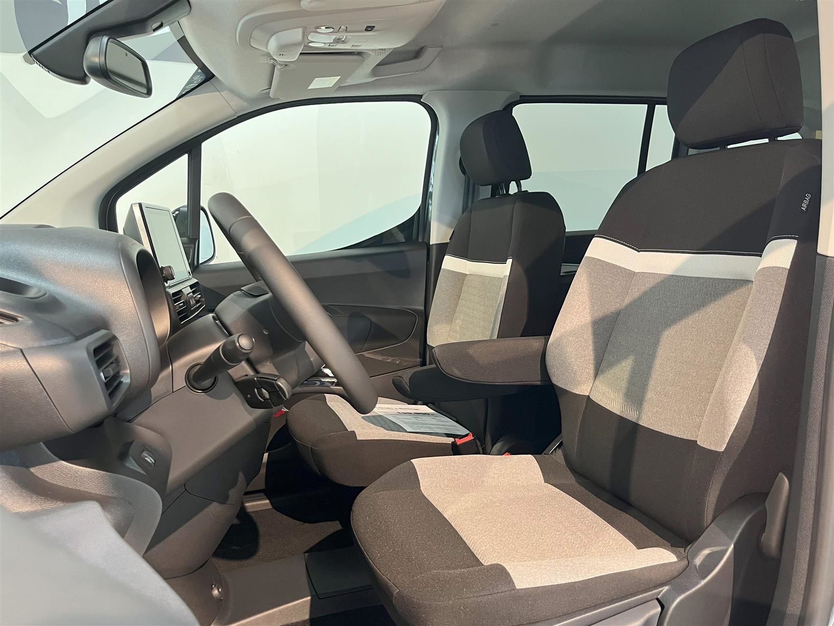Billede af Citroën e-Berlingo EL Shine 136HK Aut.