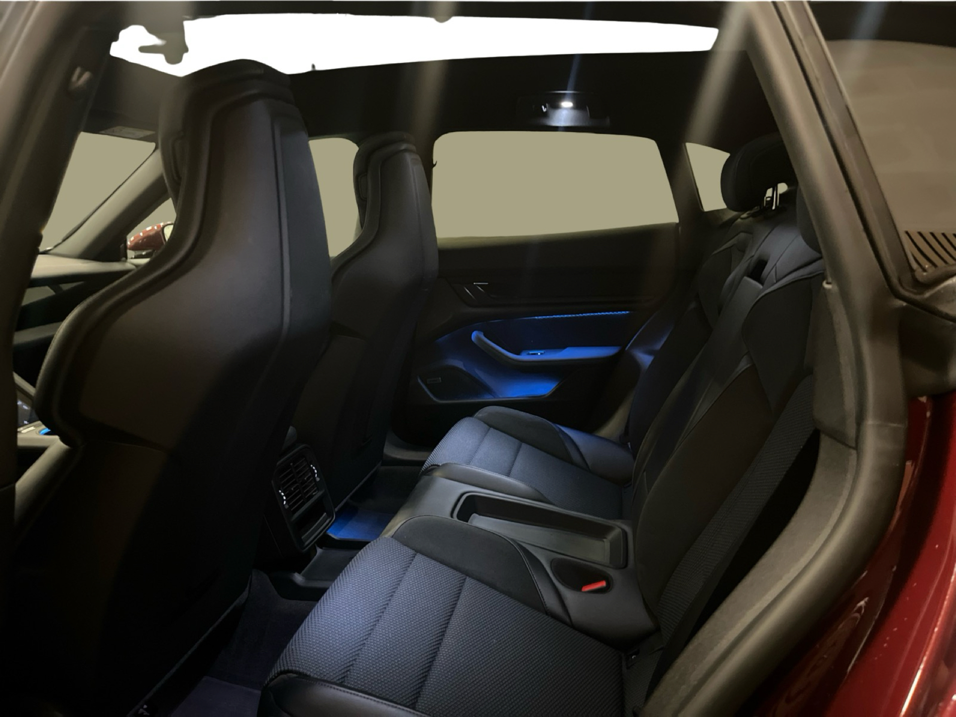 Billede af Porsche Taycan Sport Turismo EL Performance 380HK Stc Aut.