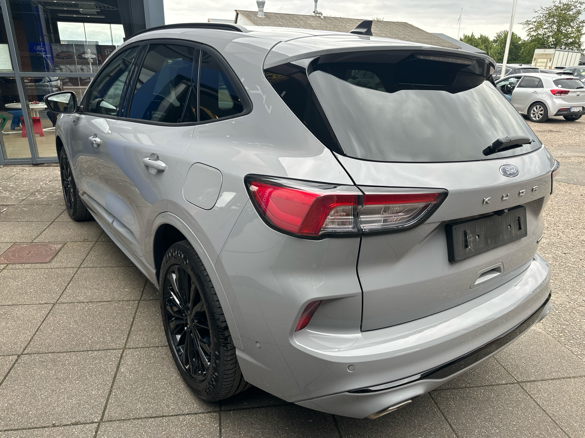 Billede af Ford Kuga 2,5 Plugin-hybrid Graphite Tech CVT 225HK 5d Trinl. Gear