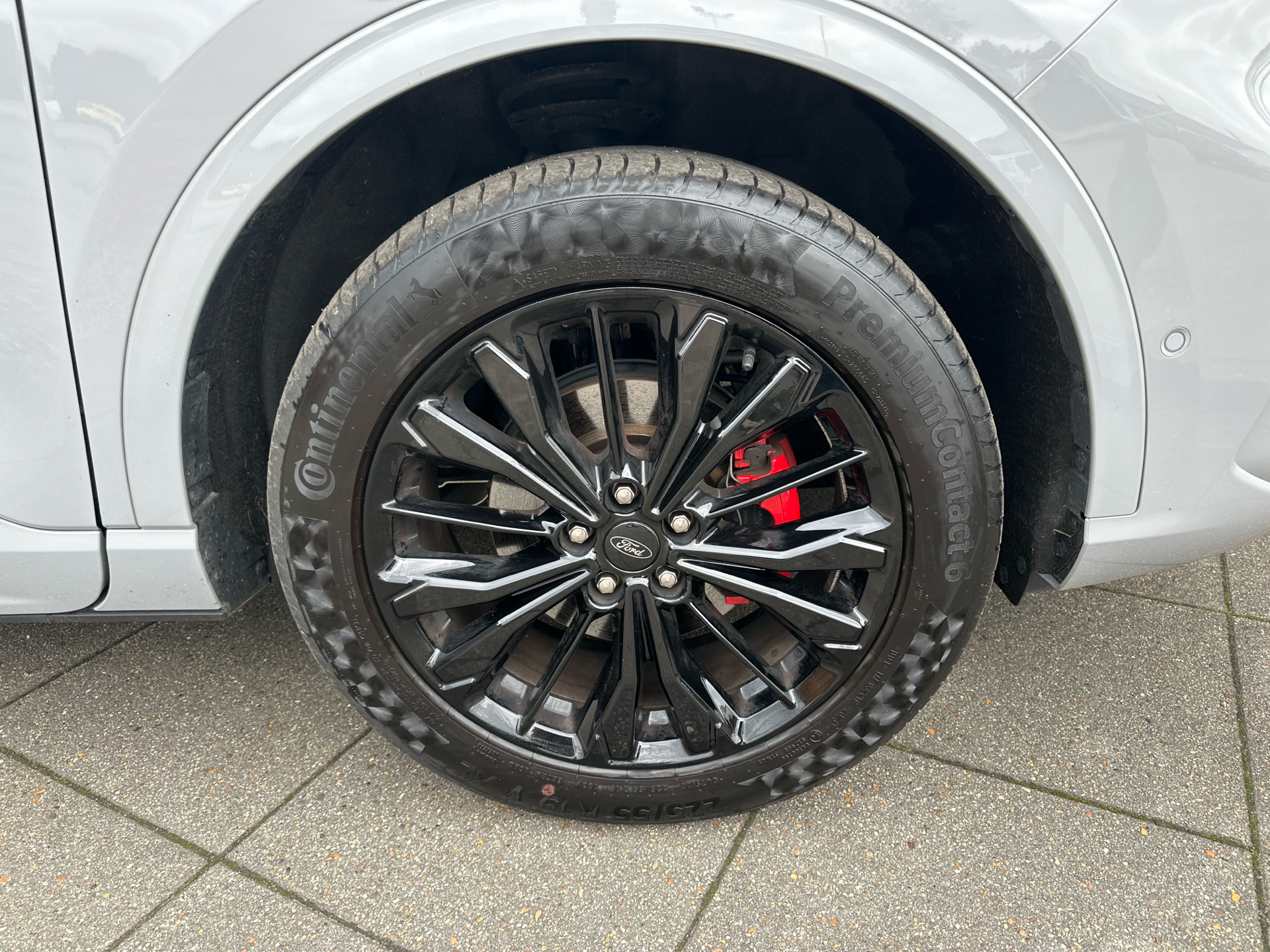 Billede af Ford Kuga 2,5 Plugin-hybrid Graphite Tech CVT 225HK 5d Trinl. Gear