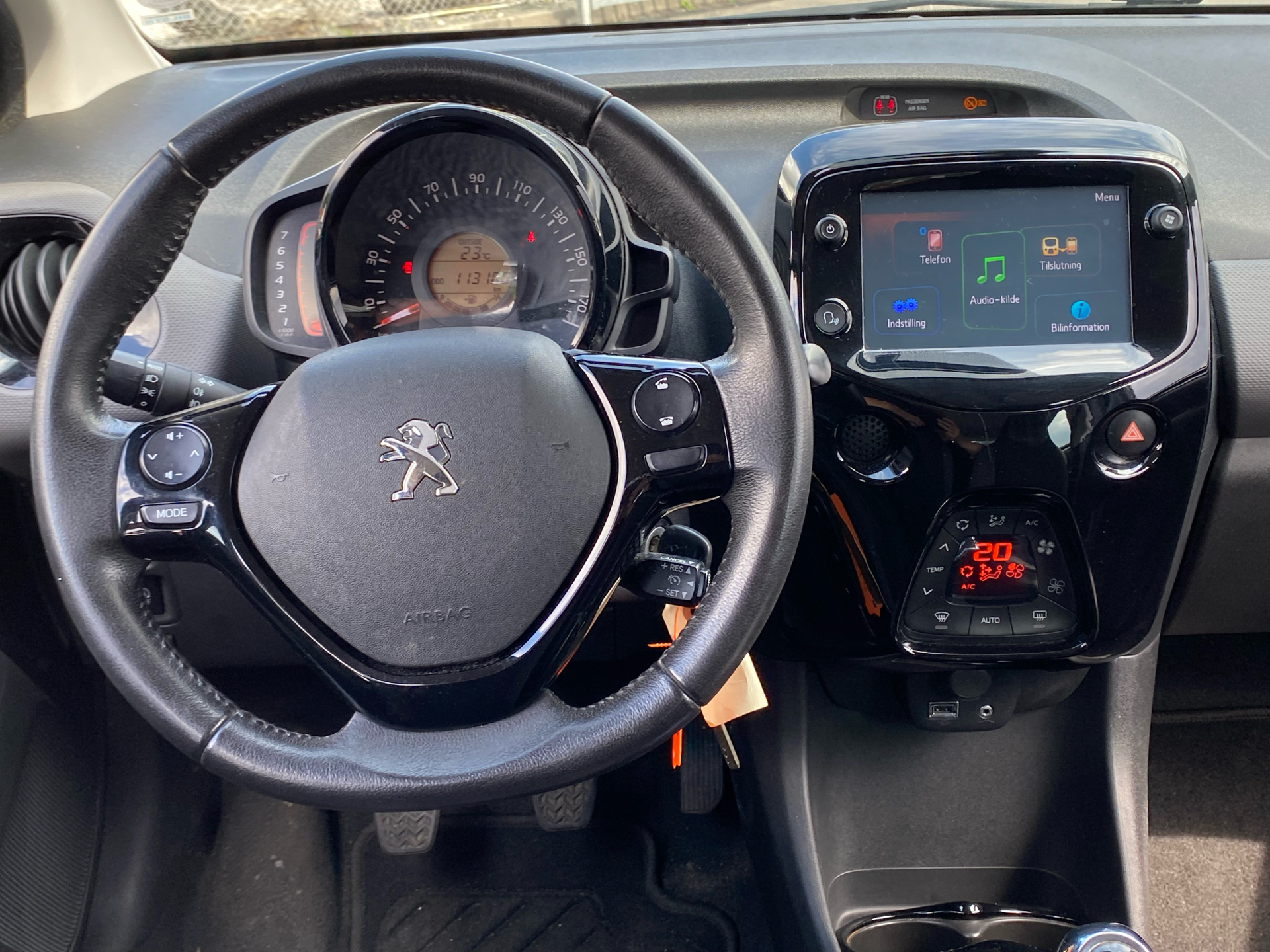 Billede af Peugeot 108 1,0 e-Vti Allure+ 72HK 5d