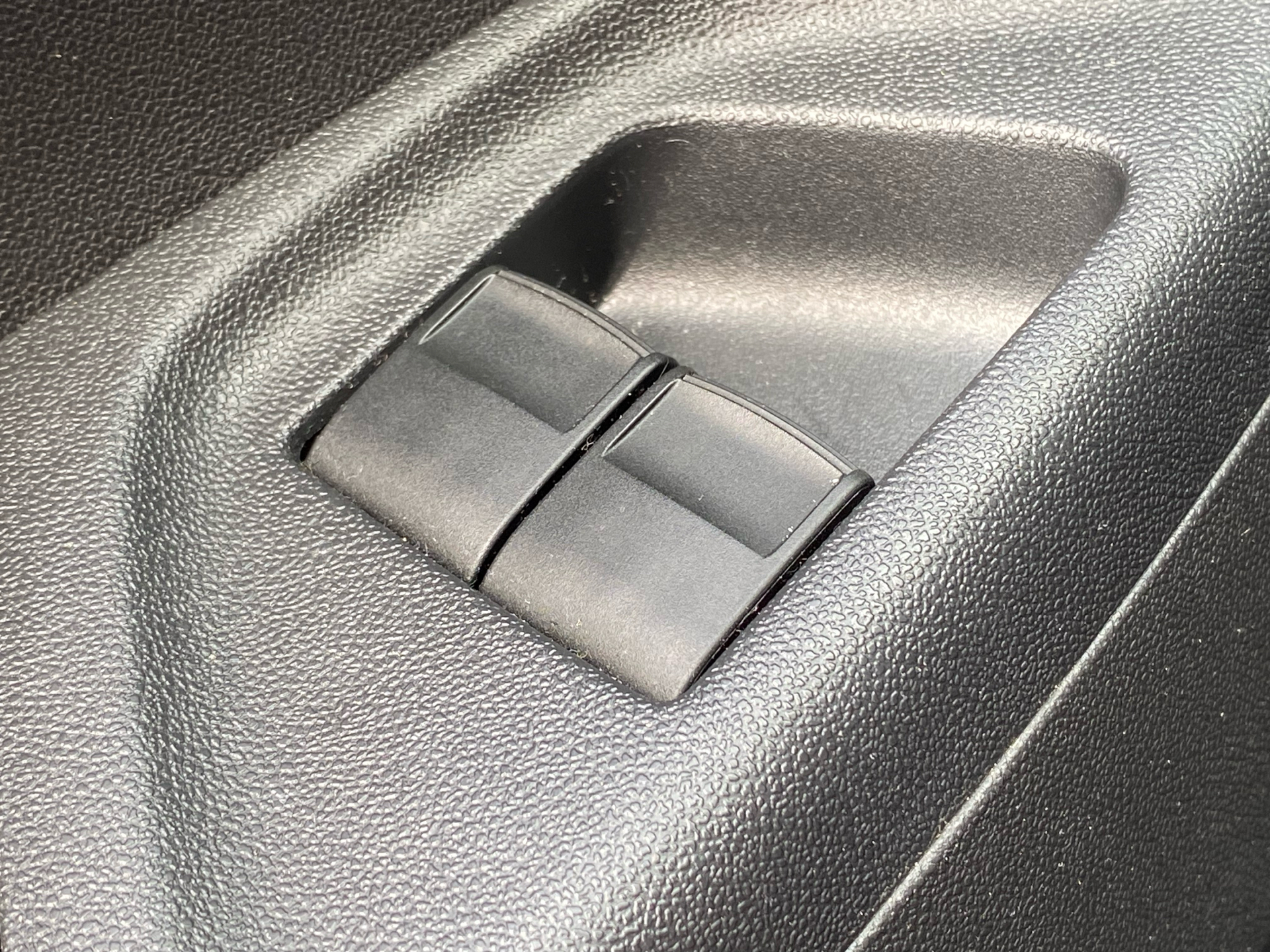 Billede af Peugeot 108 1,0 e-Vti Allure+ 72HK 5d