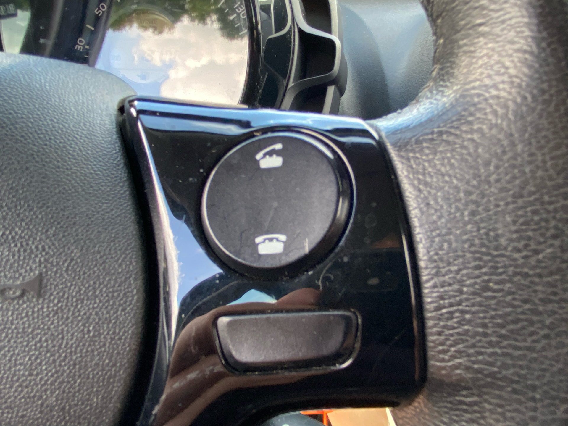 Billede af Peugeot 108 1,0 e-Vti Allure+ 72HK 5d