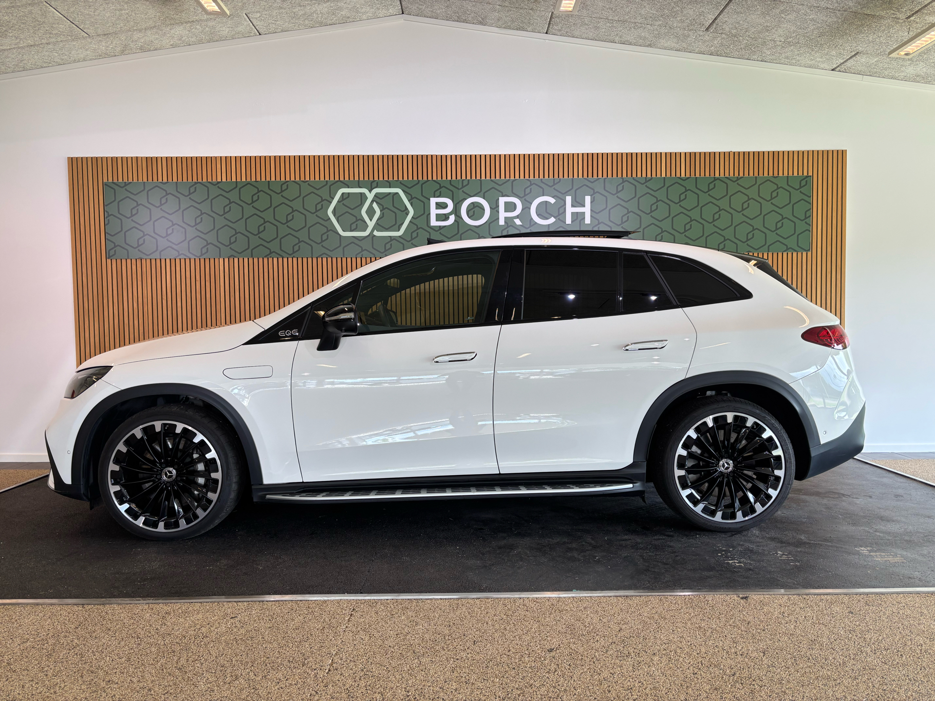 Billede af Mercedes-Benz EQE 350 EL AMG Premium 4Matic 292HK 5d Aut.