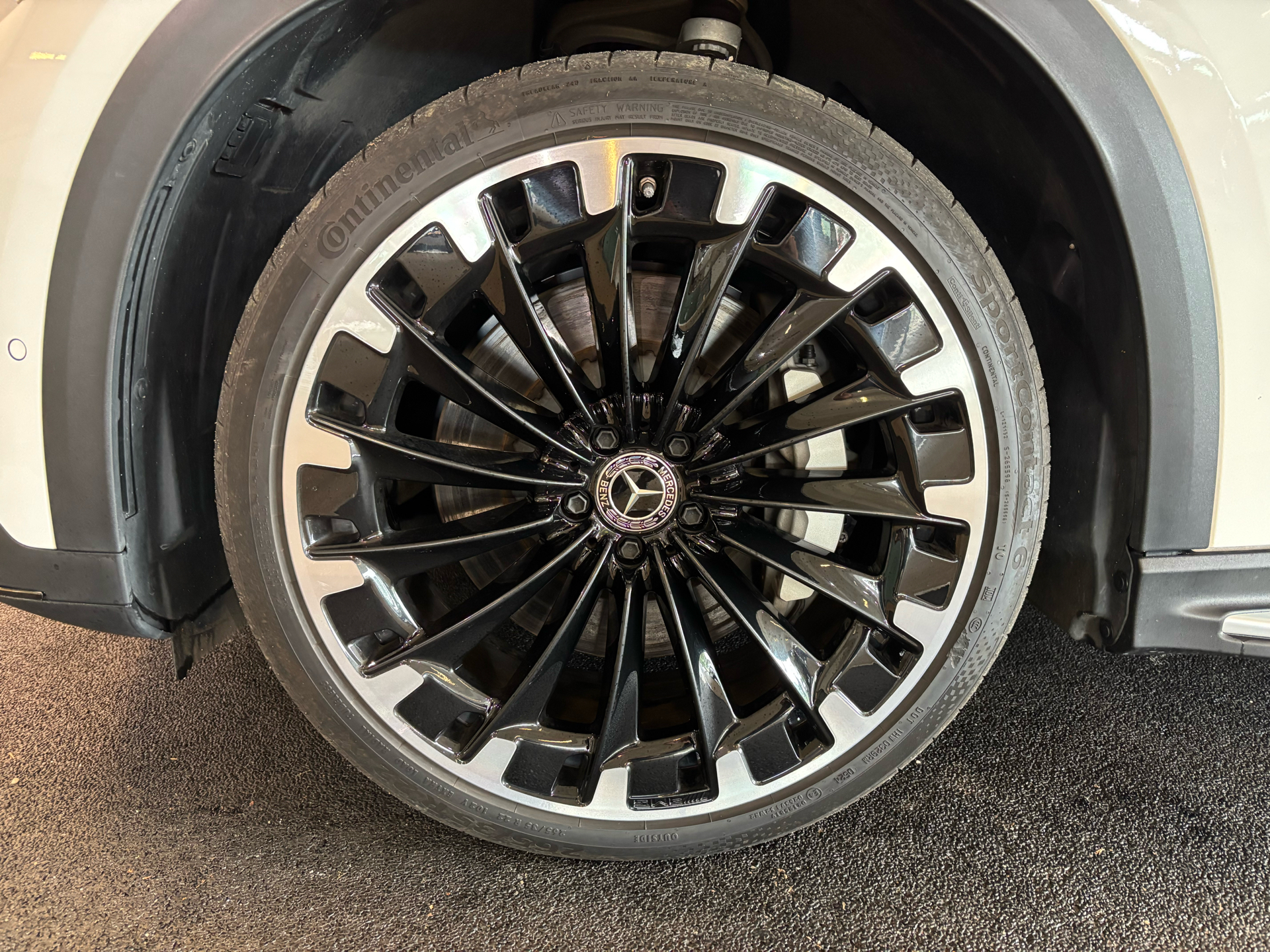 Billede af Mercedes-Benz EQE 350 EL AMG Premium 4Matic 292HK 5d Aut.