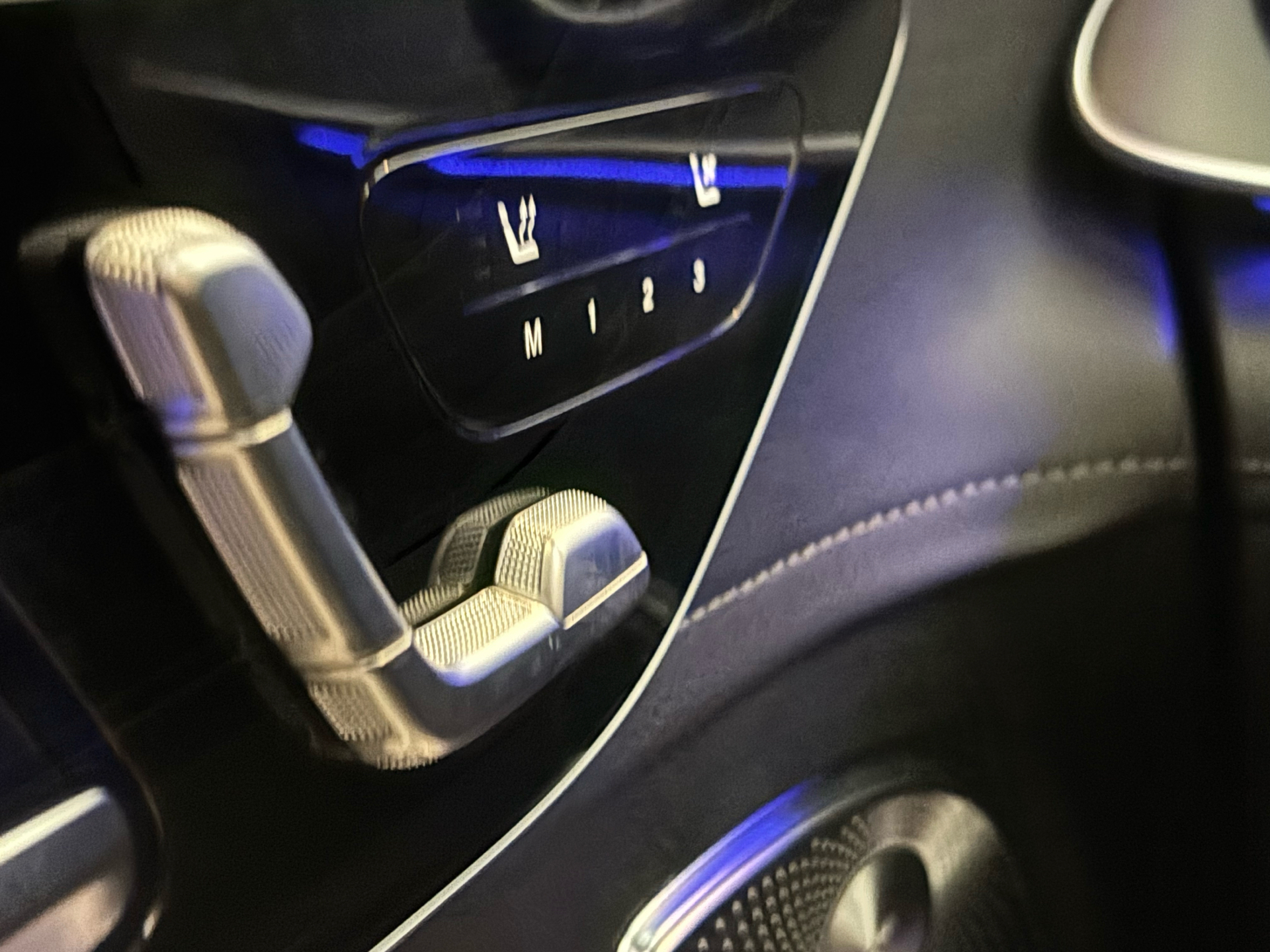 Billede af Mercedes-Benz EQE 350 EL AMG Premium 4Matic 292HK 5d Aut.