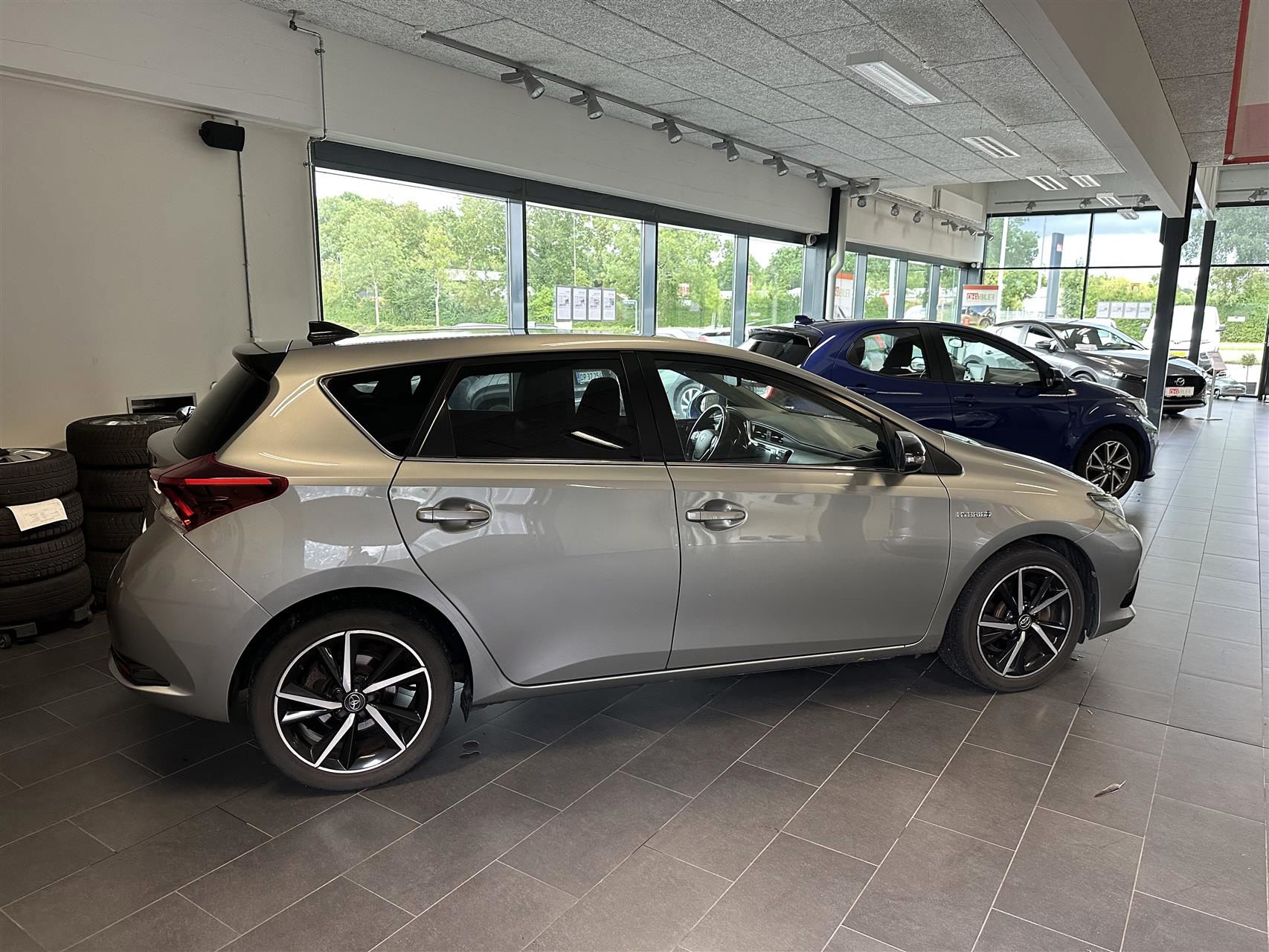 Billede af Toyota Auris 1,8 Hybrid Prestige 136HK 5d Aut.