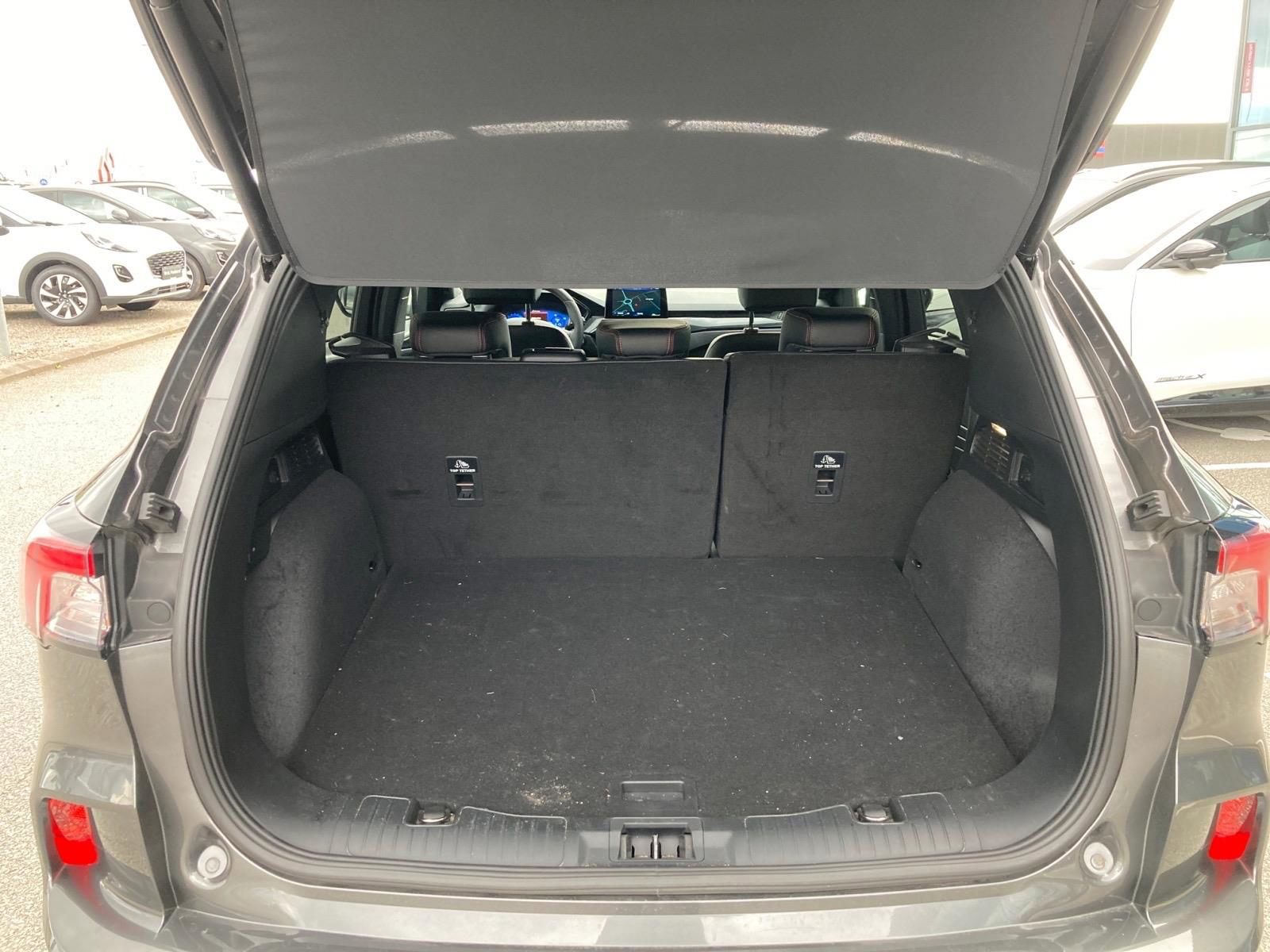 Billede af Ford Kuga 2,5 Plugin-hybrid ST-Line X CVT 225HK 5d Trinl. Gear
