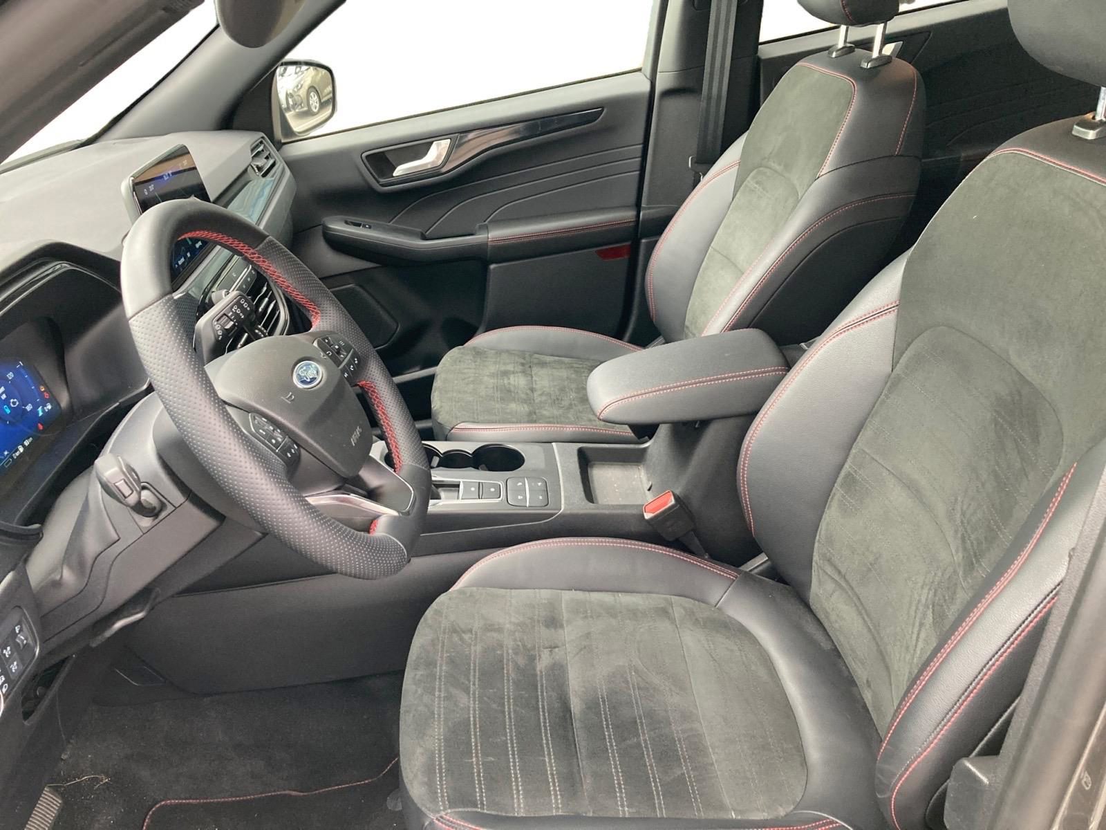 Billede af Ford Kuga 2,5 Plugin-hybrid ST-Line X CVT 225HK 5d Trinl. Gear