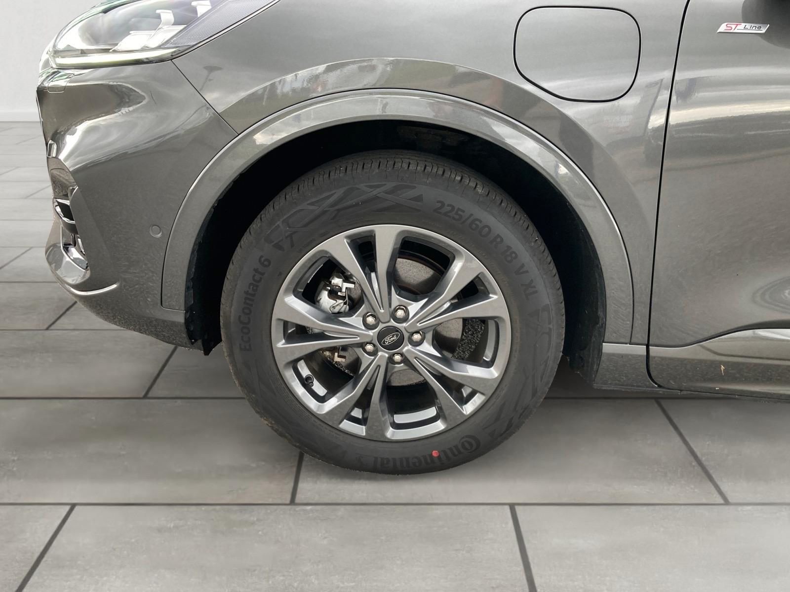 Billede af Ford Kuga 2,5 Plugin-hybrid ST-Line X CVT 225HK 5d Trinl. Gear