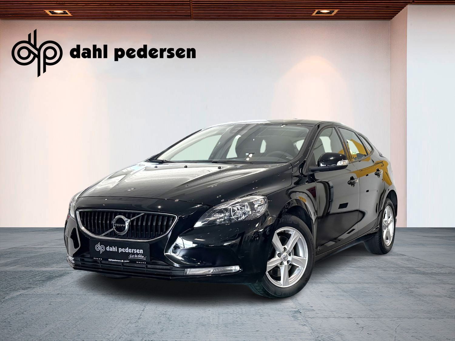 Billede af Volvo V40 2,0 T2 Eco Kinetic 122HK 5d 6g