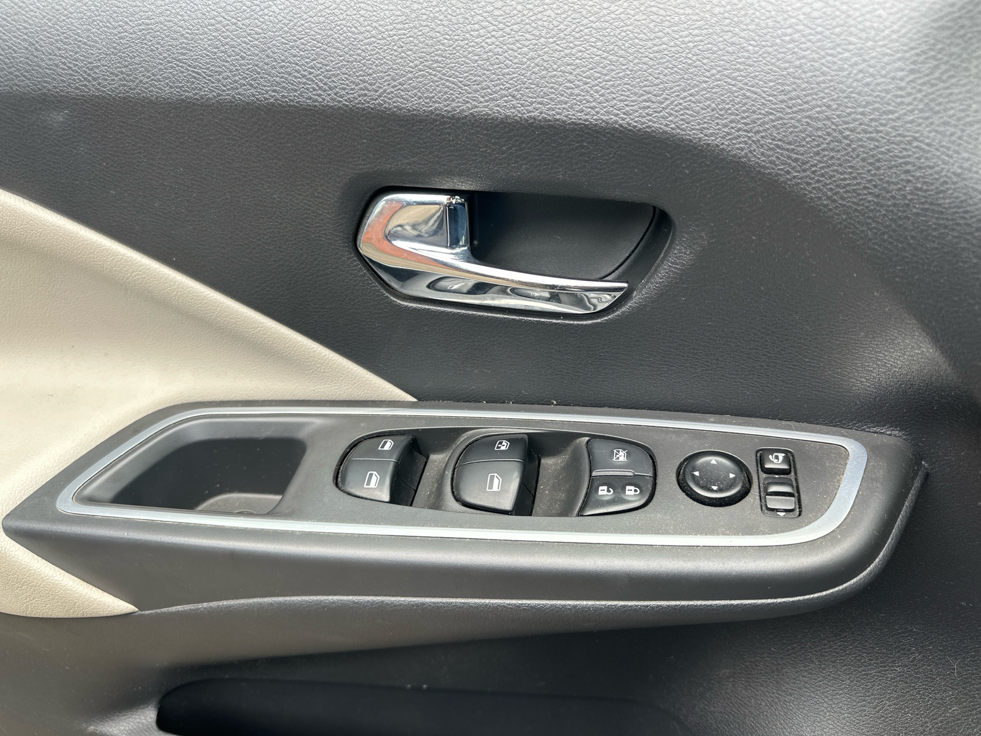 Billede af Nissan Micra 1,0 IG-T Tekna Start/Stop 100HK 5d