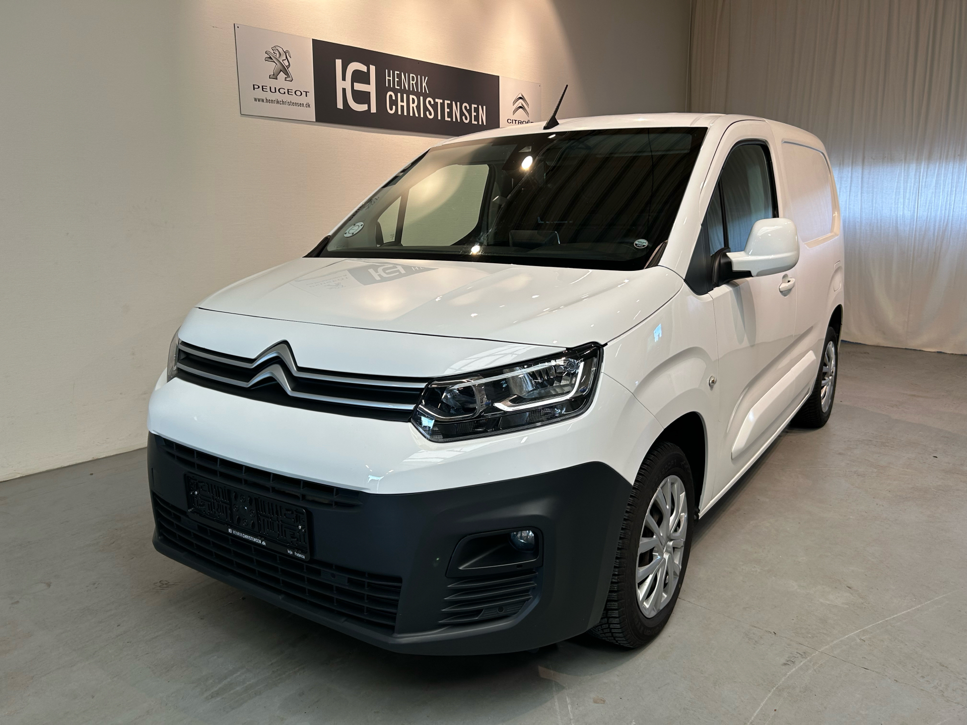 Billede af Citroën Berlingo L1 1,5 Blue HDi Proffline+ EAT8 start/stop 130HK Van 8g Aut.