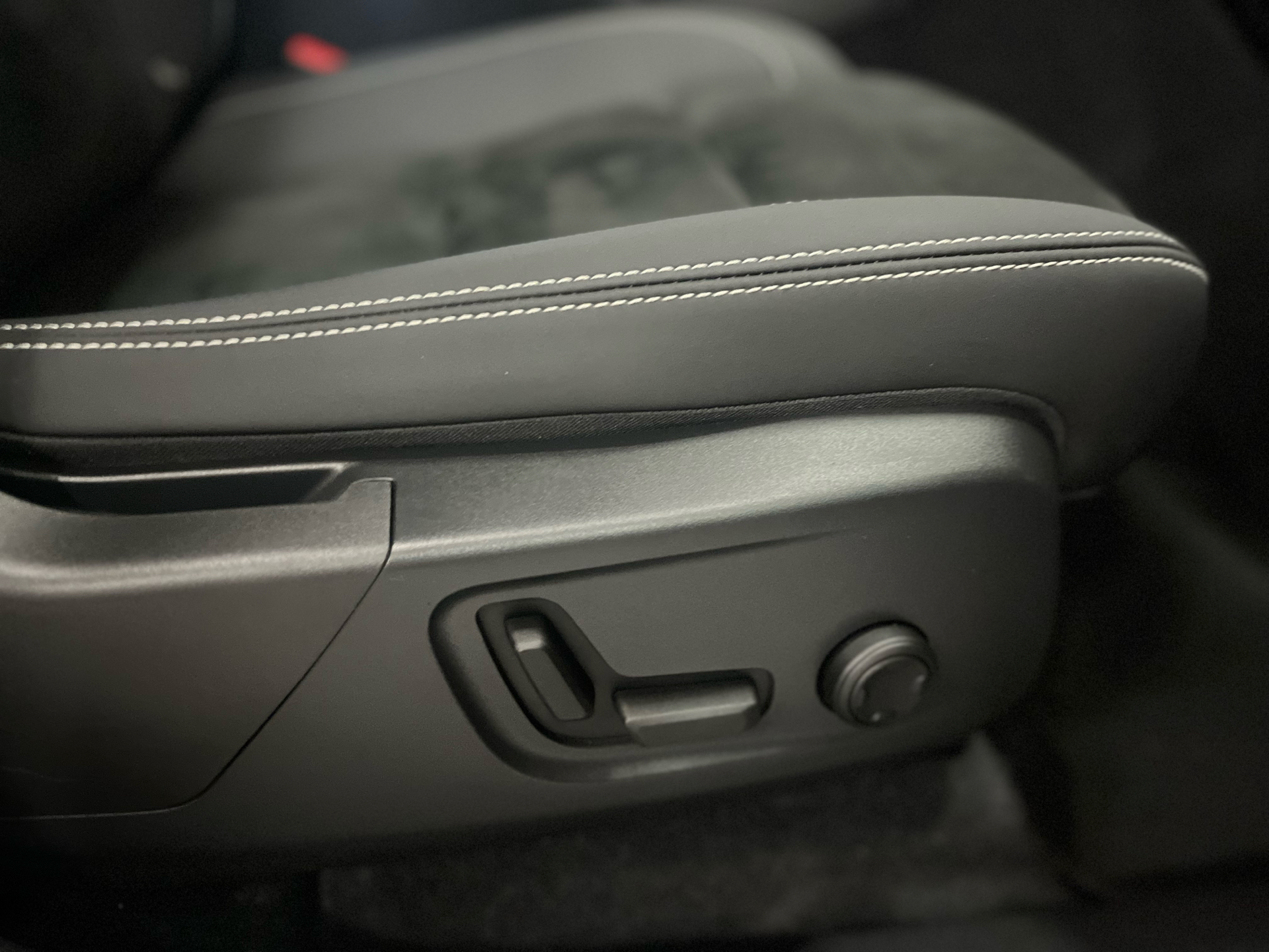 Billede af Volvo XC40 P6 Recharge Pro 231HK 5d Aut.