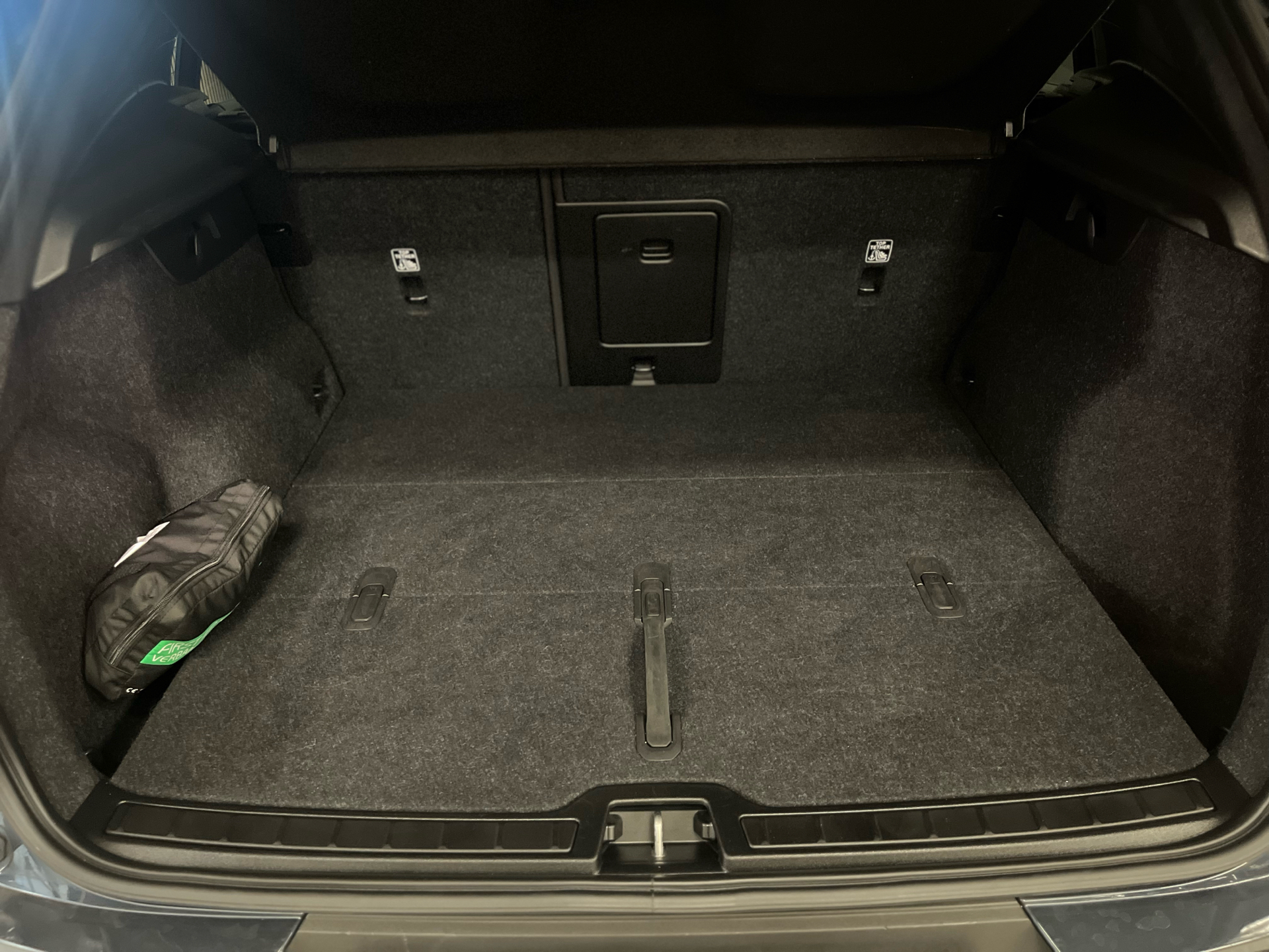 Billede af Volvo XC40 P6 Recharge Pro 231HK 5d Aut.