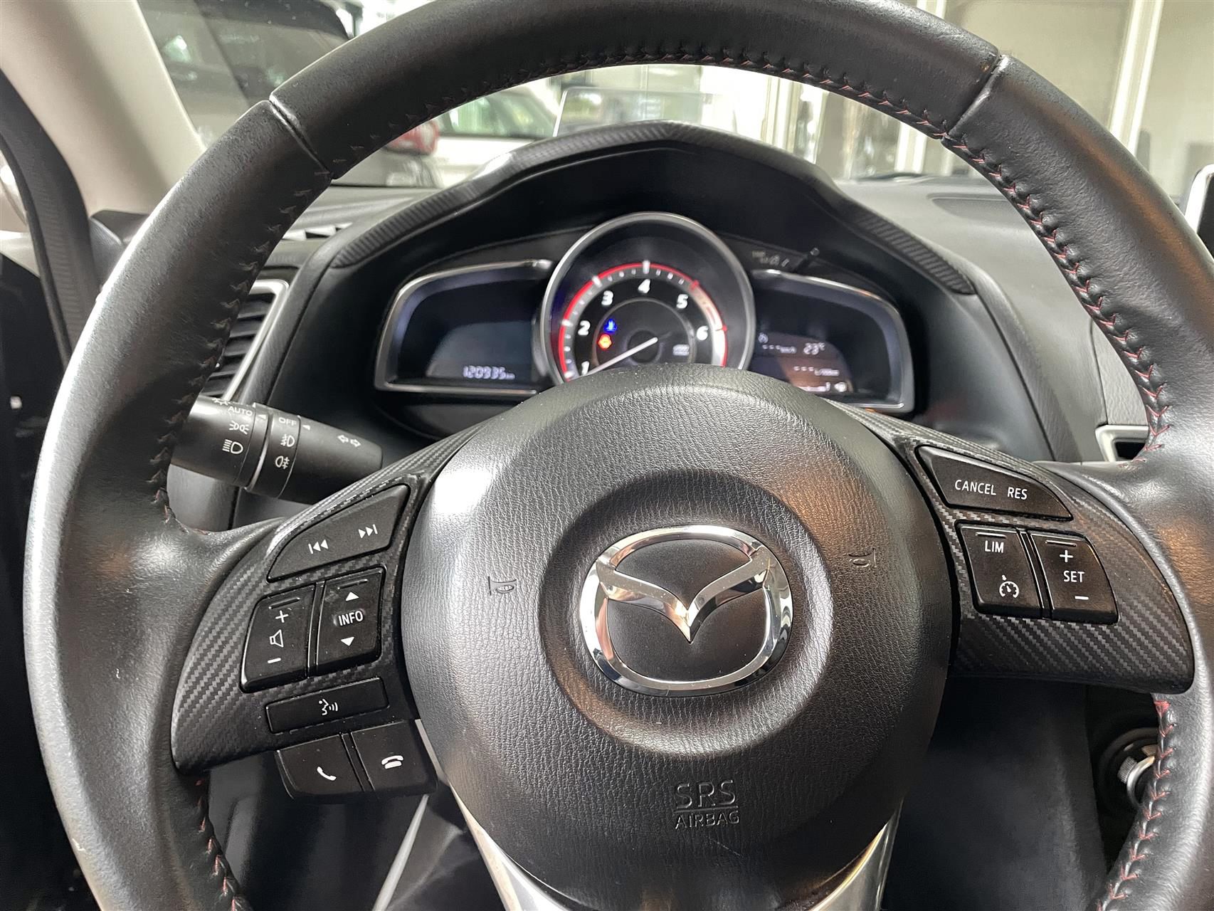 Billede af Mazda 3 2,2 Skyactiv-D Optimum 150HK 5d 6g
