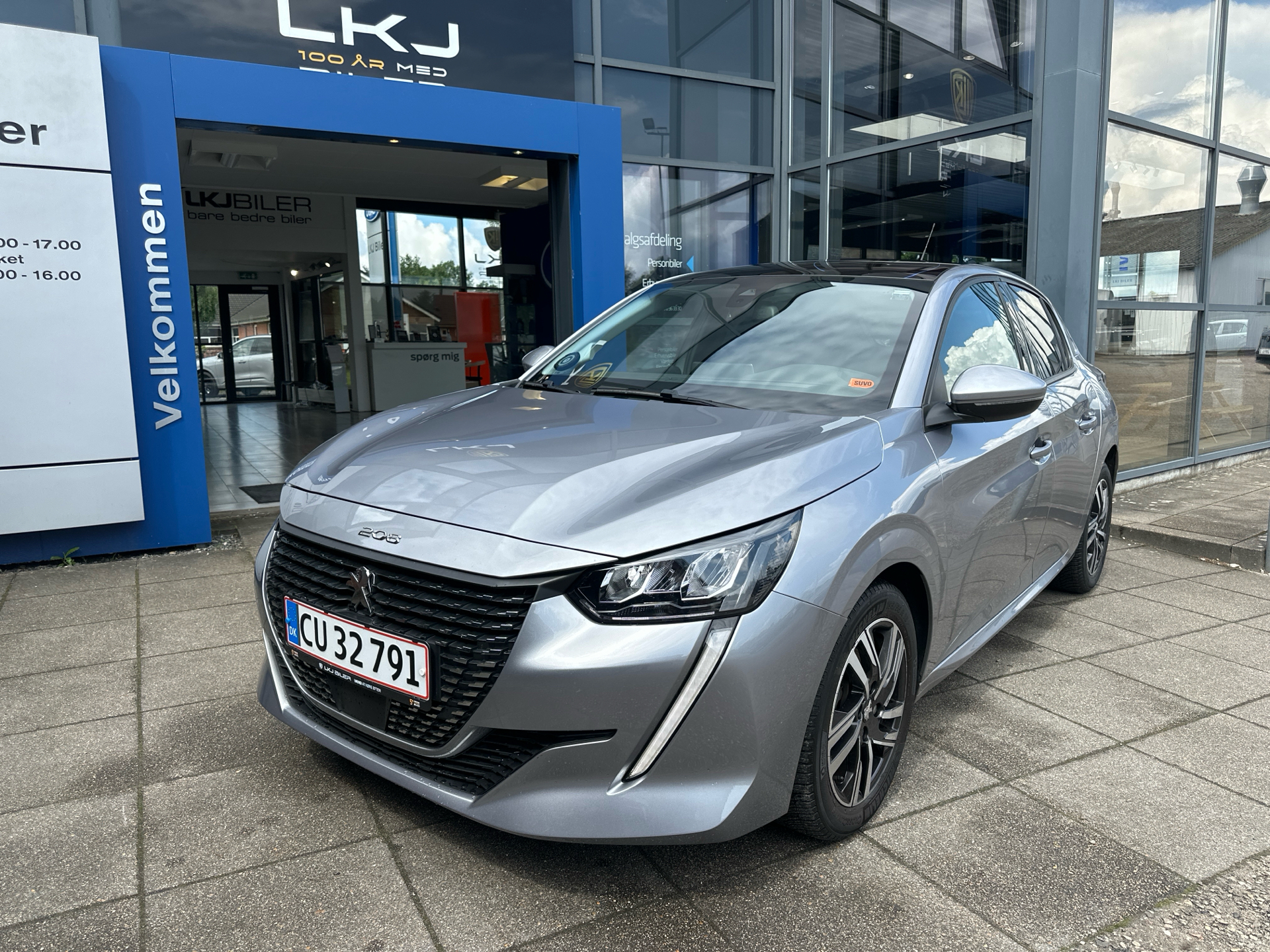 Billede af Peugeot 208 1,2 PureTech Allure Sky 100HK 5d 6g