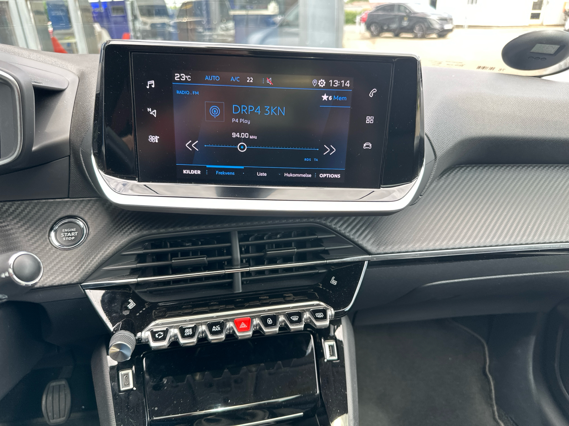 Billede af Peugeot 208 1,2 PureTech Allure Sky 100HK 5d 6g