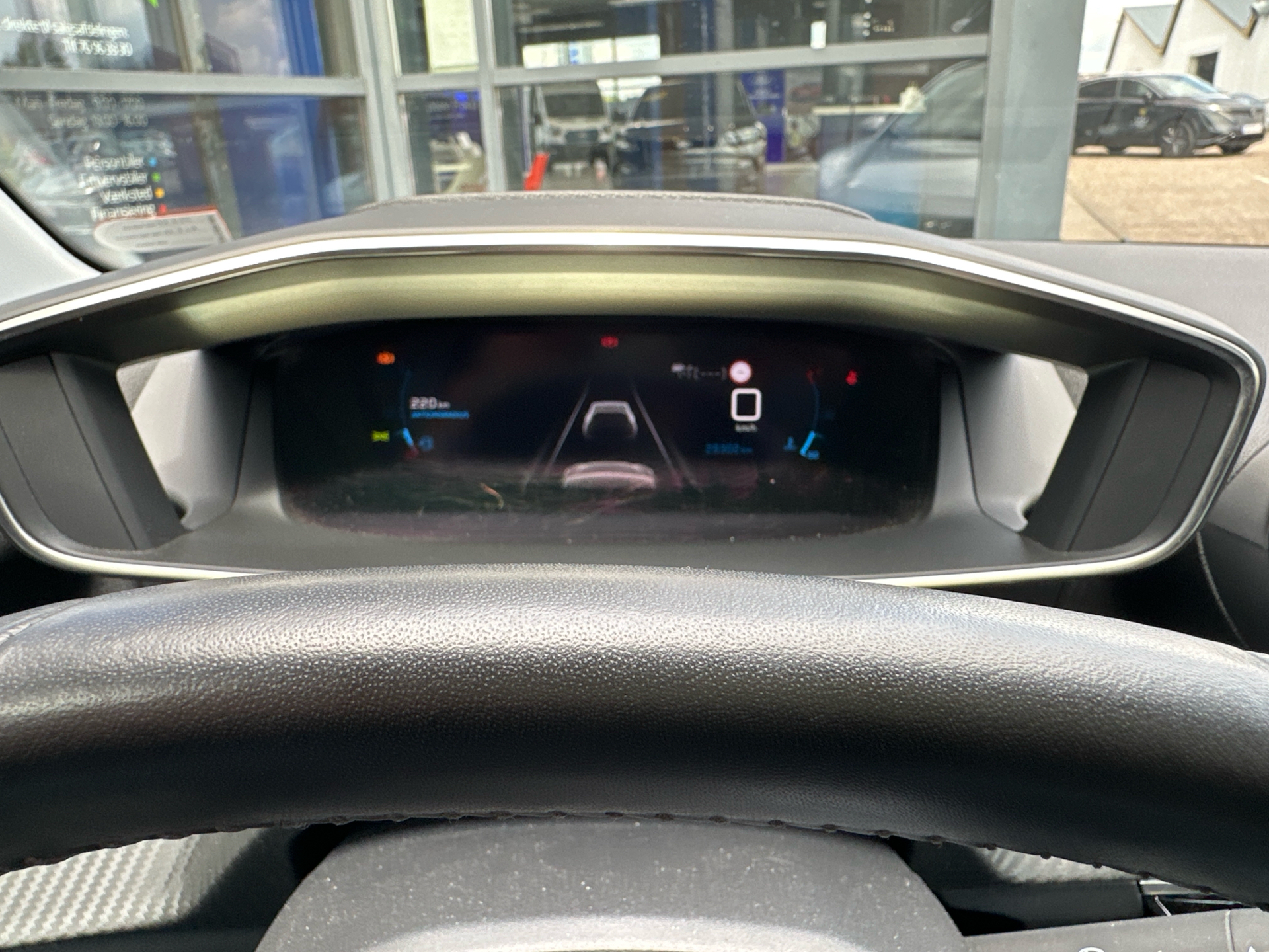 Billede af Peugeot 208 1,2 PureTech Allure Sky 100HK 5d 6g
